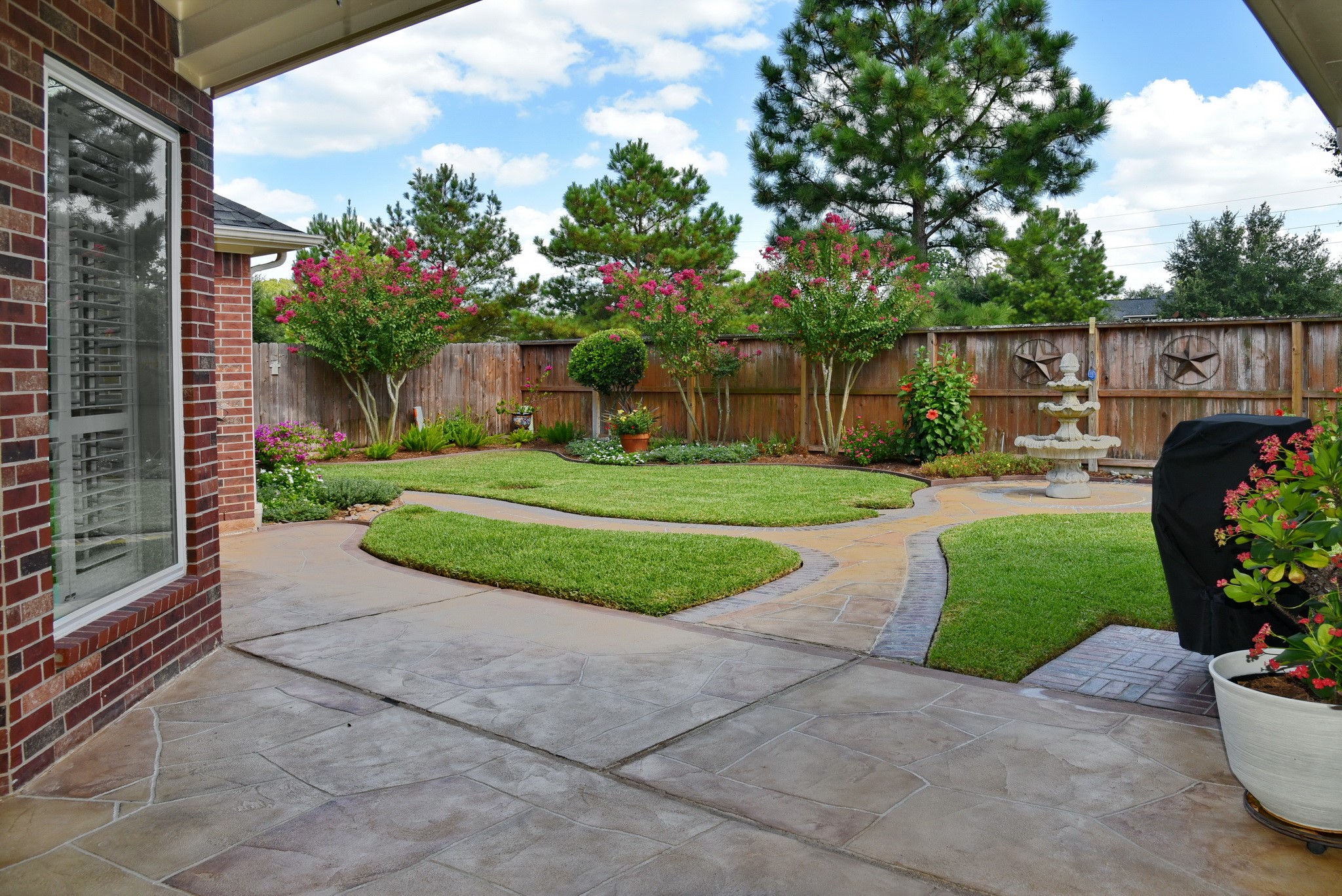 16415 Burham Park Drive Property Photo 16
