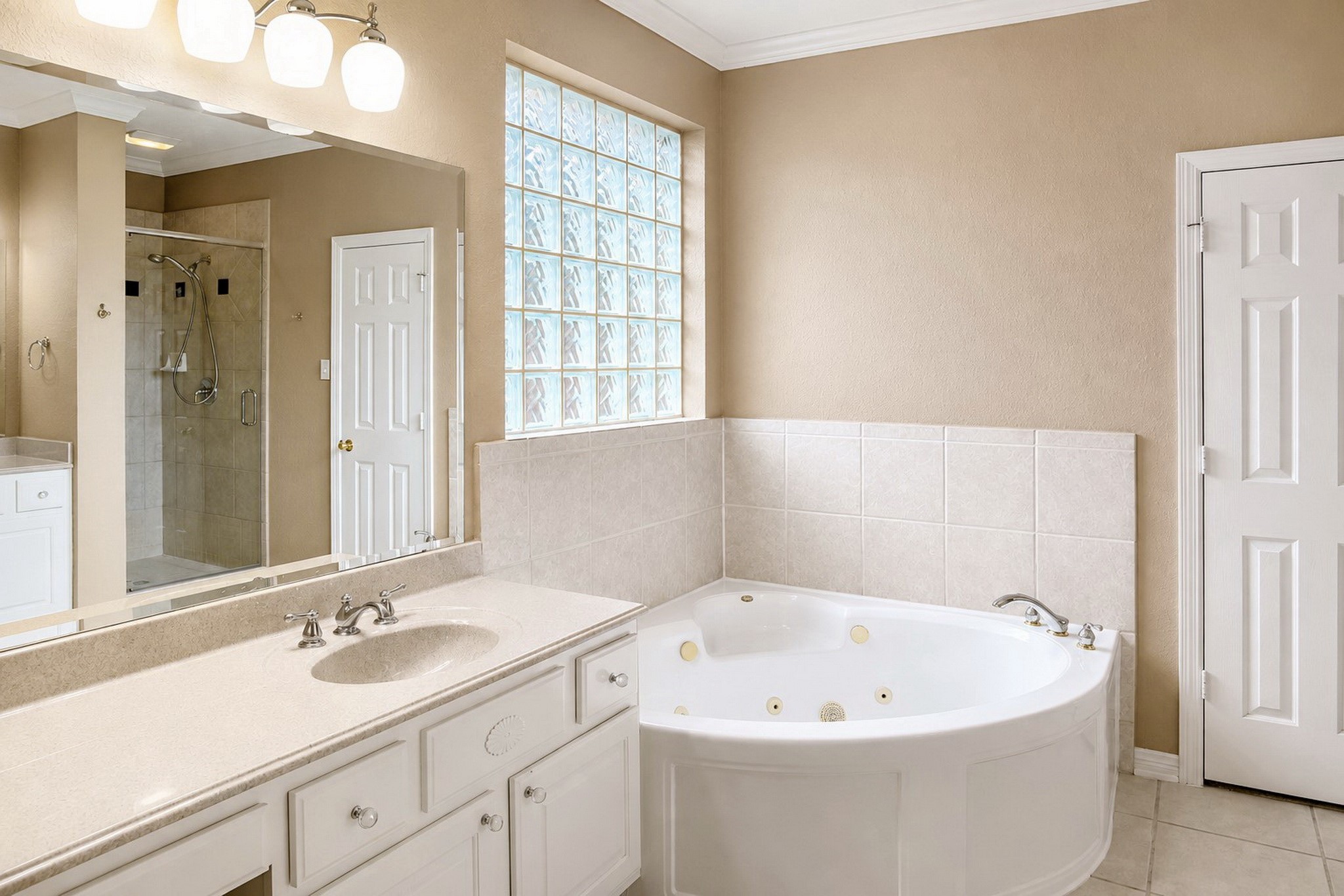 16415 Burham Park Drive Property Photo 23