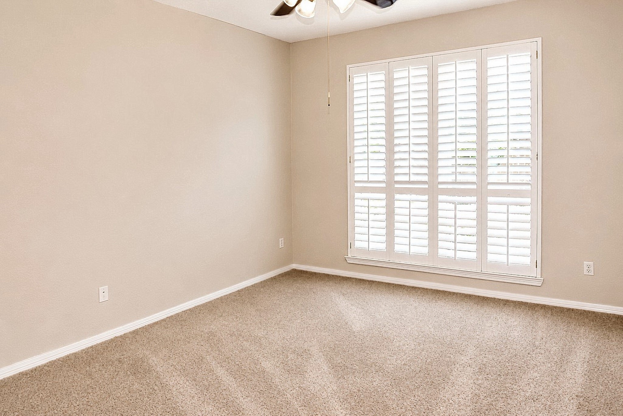 16415 Burham Park Drive Property Photo 28