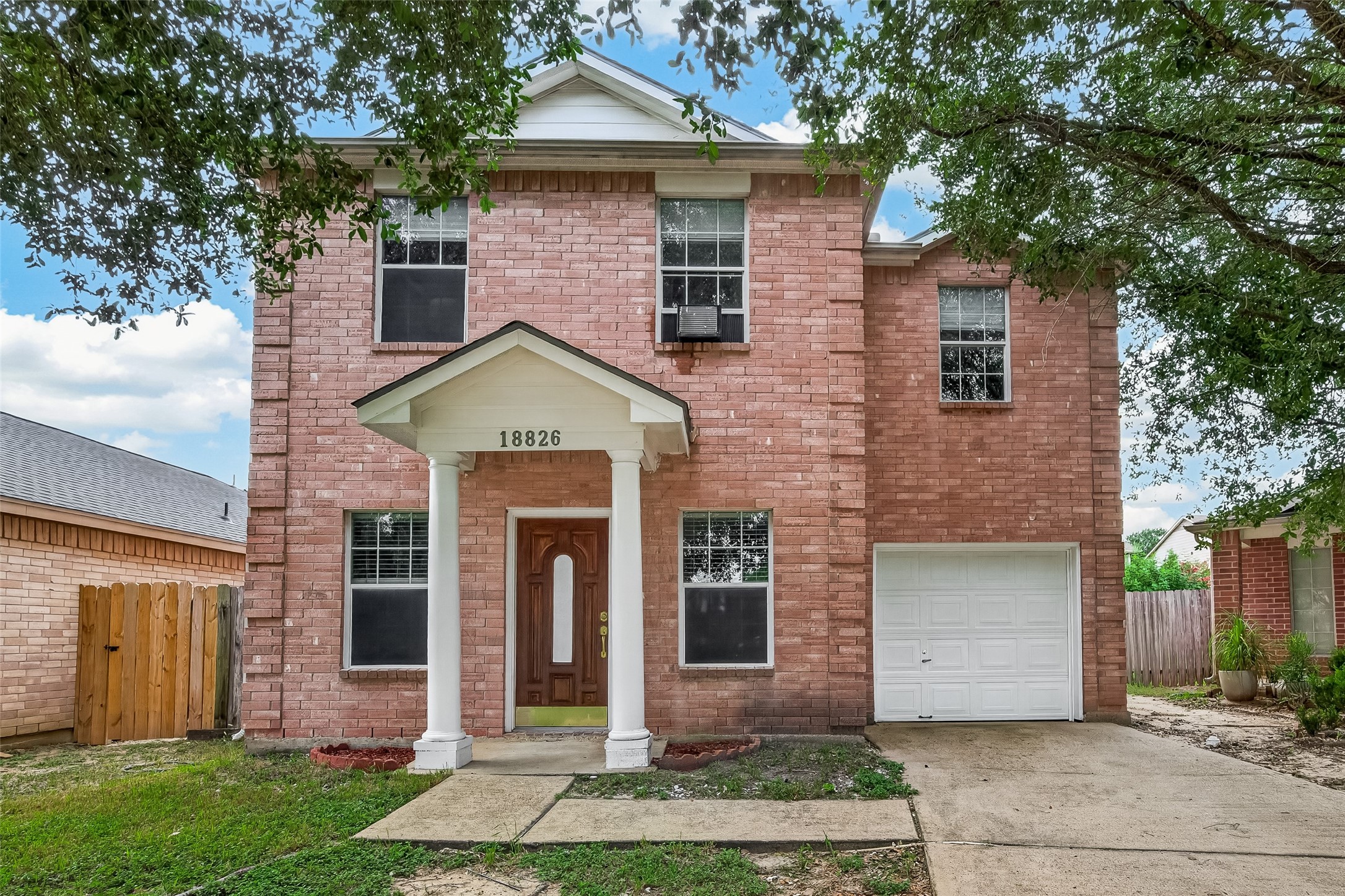 18826 Reynolds Park Drive Property Photo 1