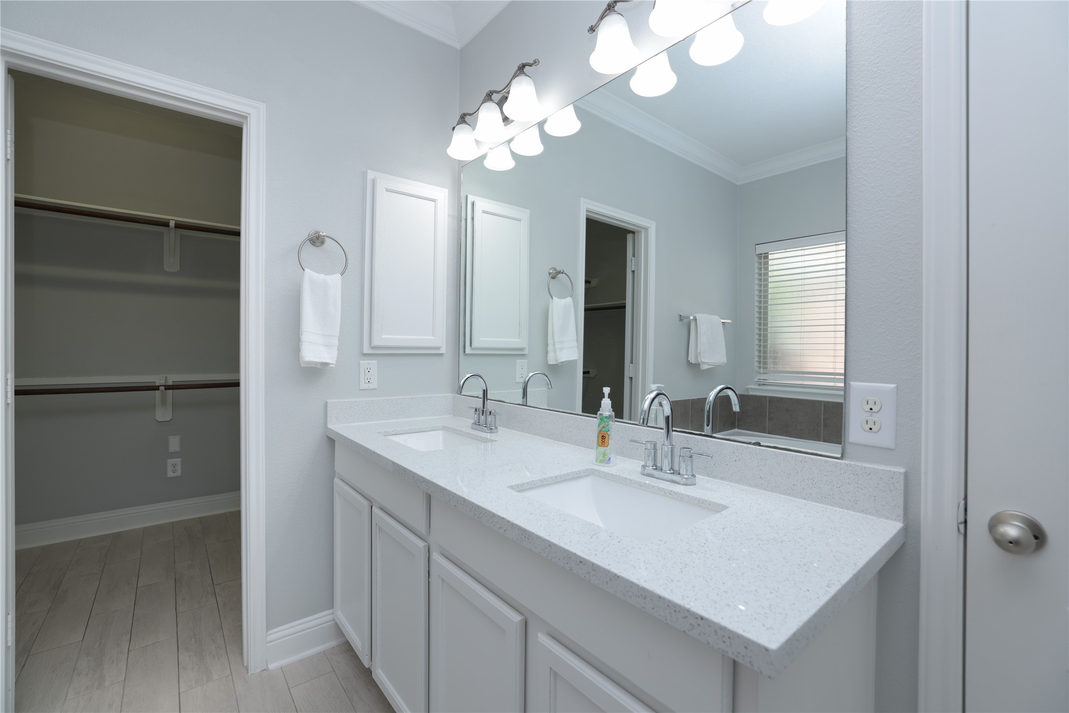 19 Canterborough Place Property Photo 30