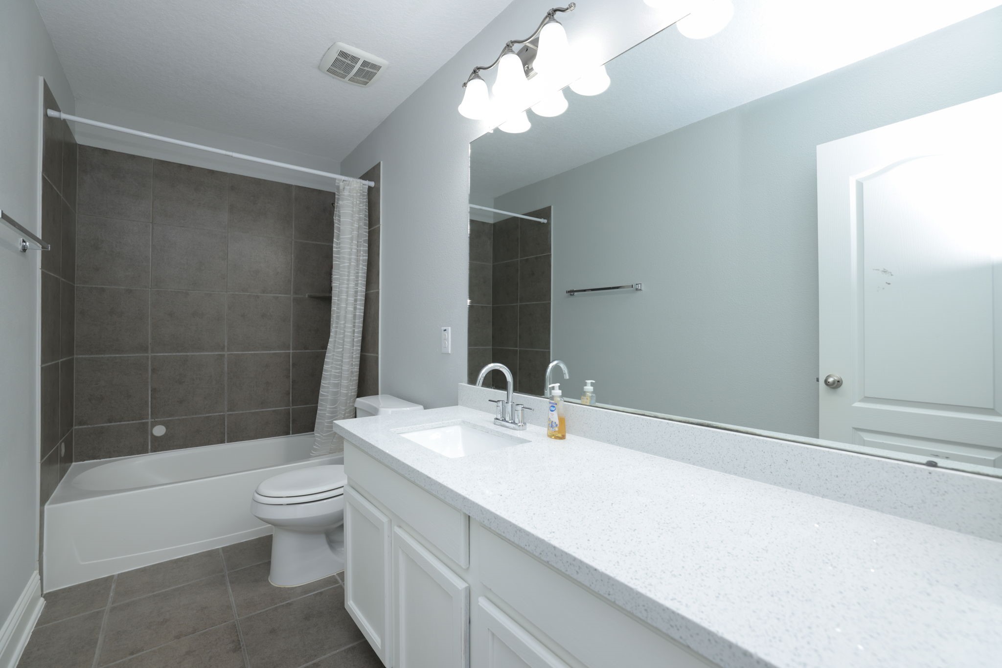 19 Canterborough Place Property Photo 31