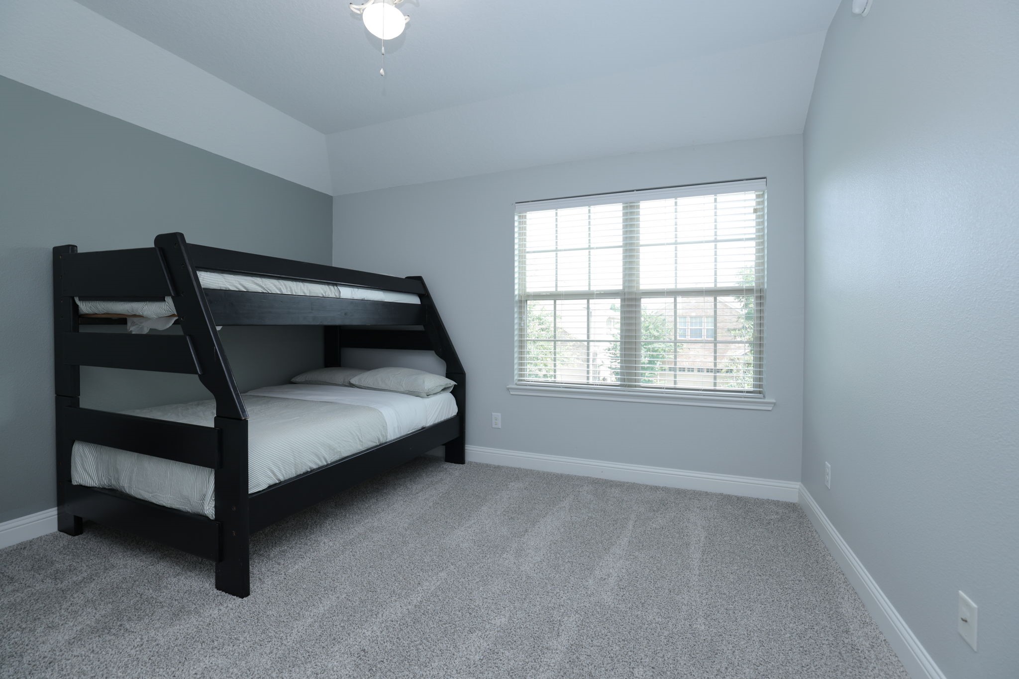 19 Canterborough Place Property Photo 32