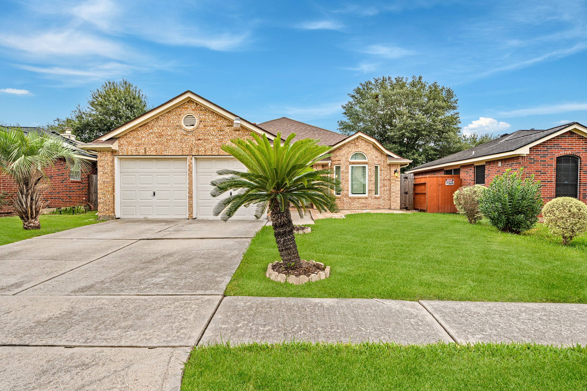 5010 E Newpark Drive Property Photo