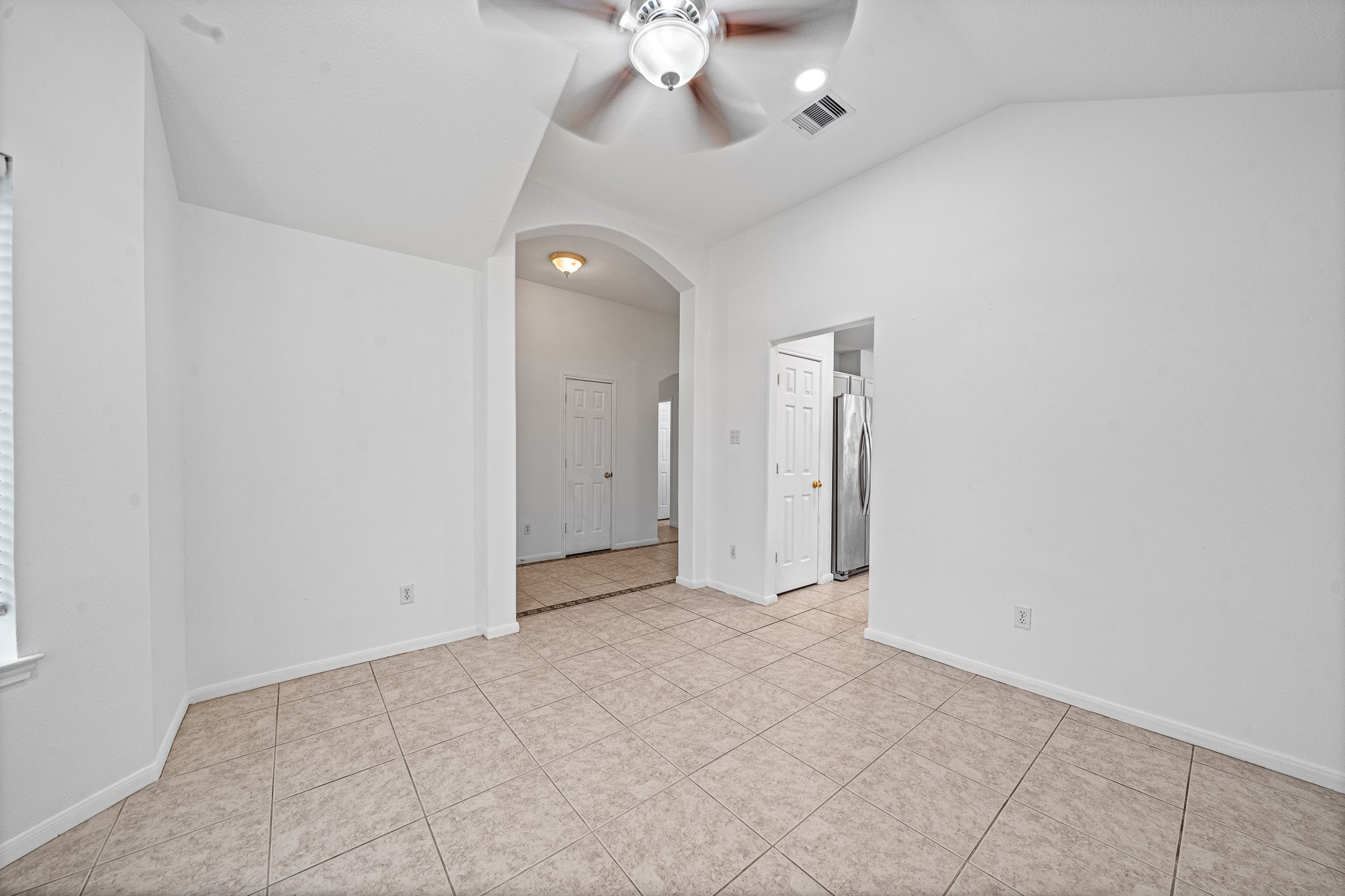 5010 E Newpark Drive Property Photo 20