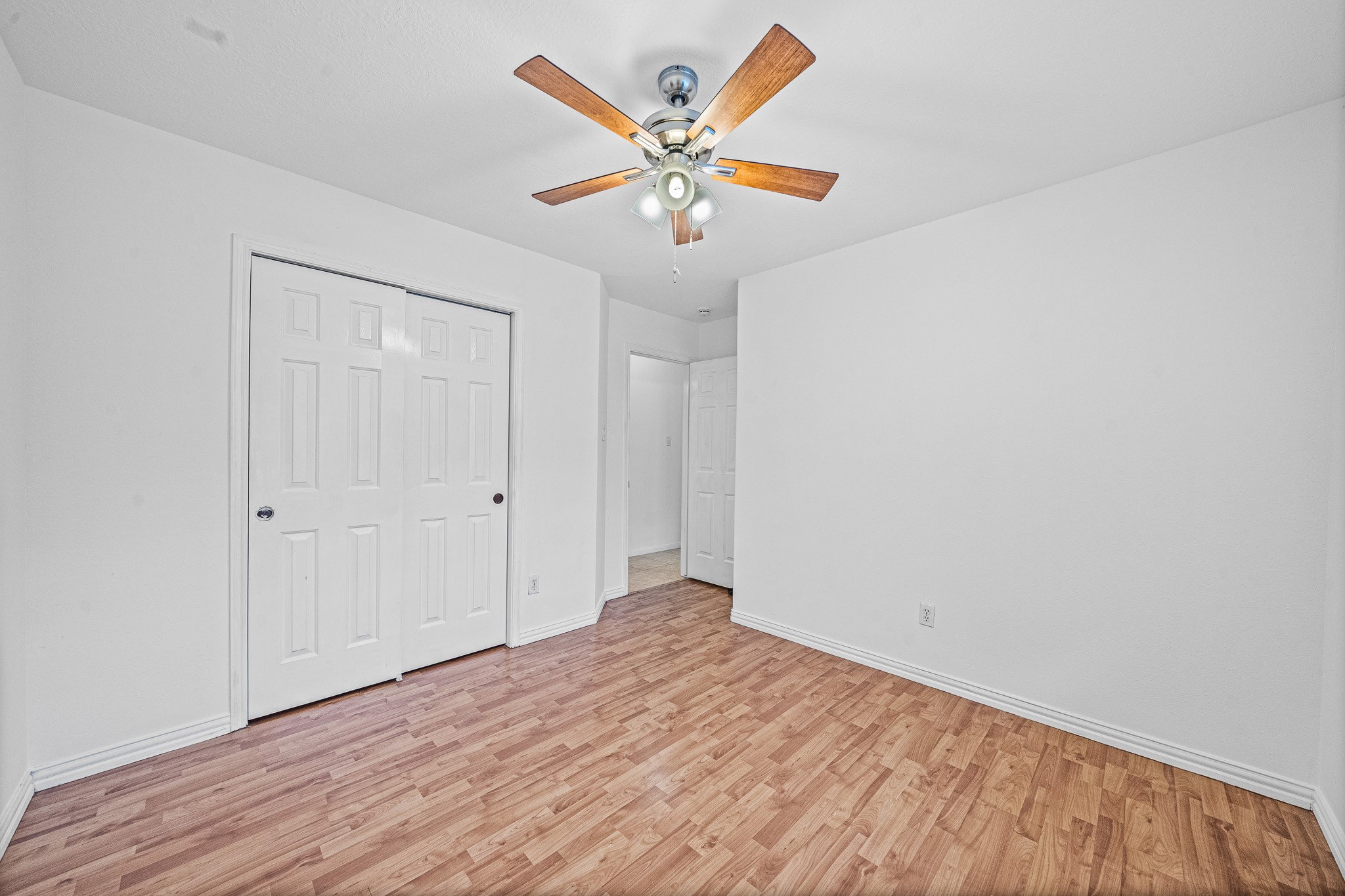 5010 E Newpark Drive Property Photo 22