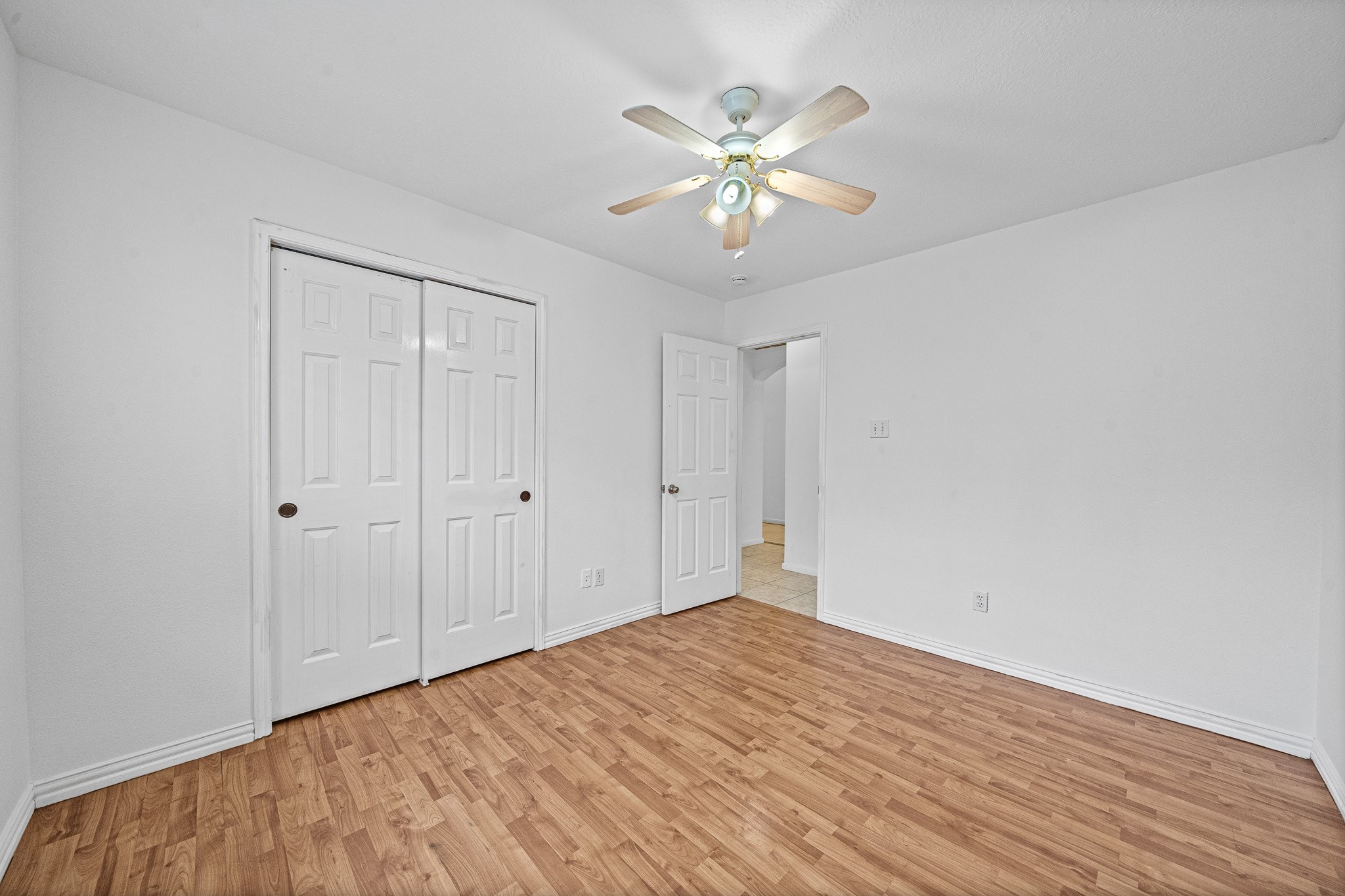 5010 E Newpark Drive Property Photo 25