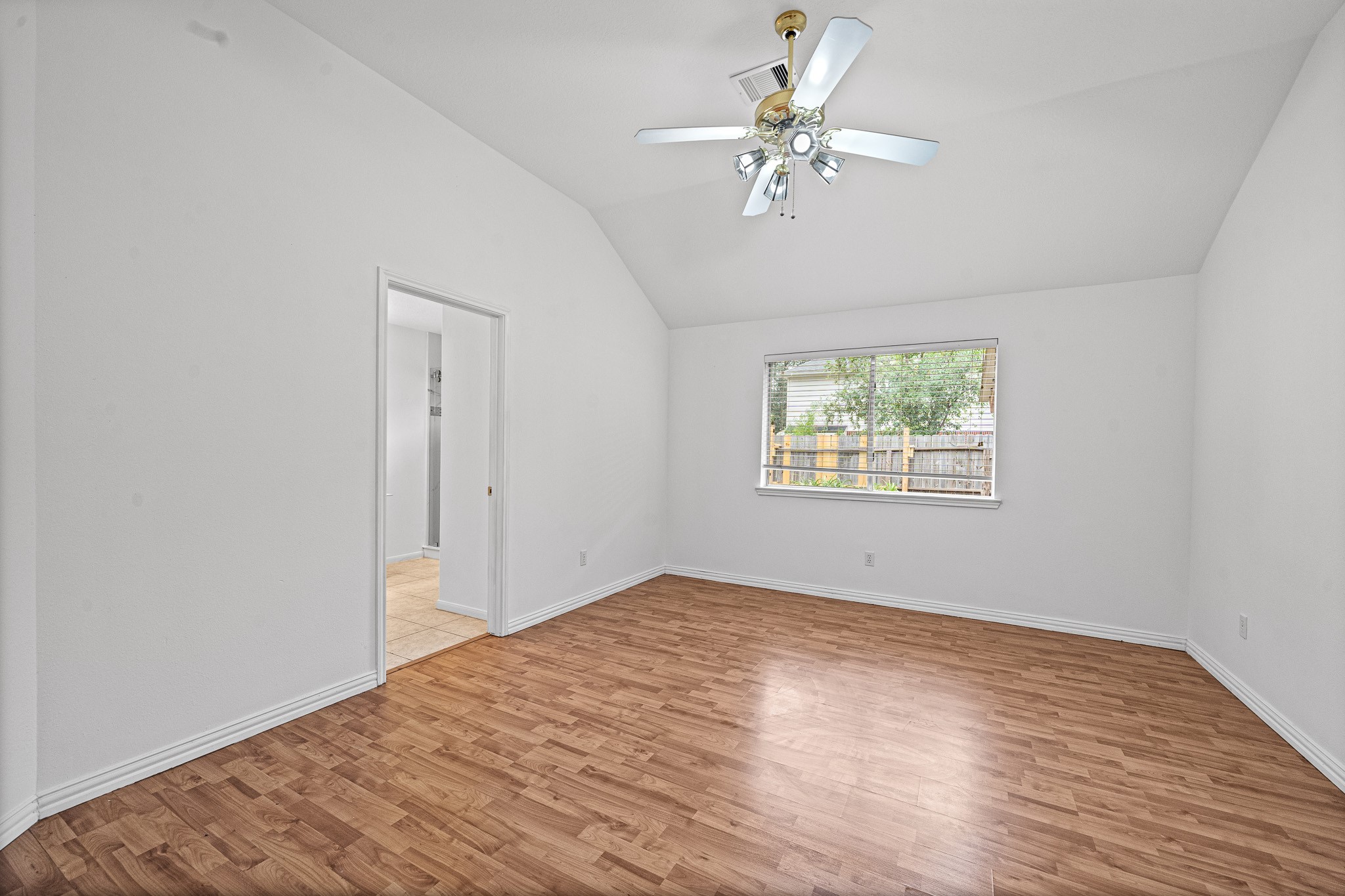5010 E Newpark Drive Property Photo 29