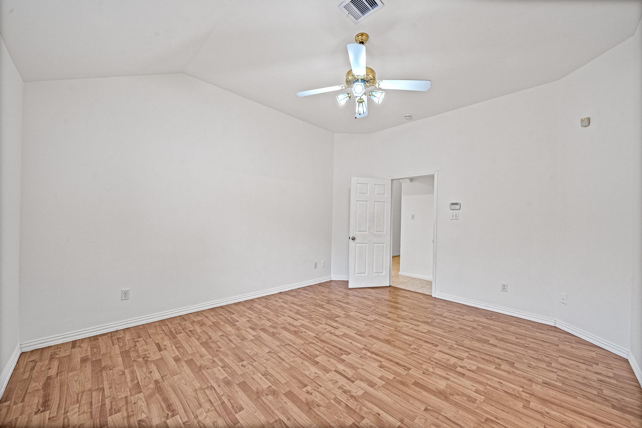 5010 E Newpark Drive Property Photo 31