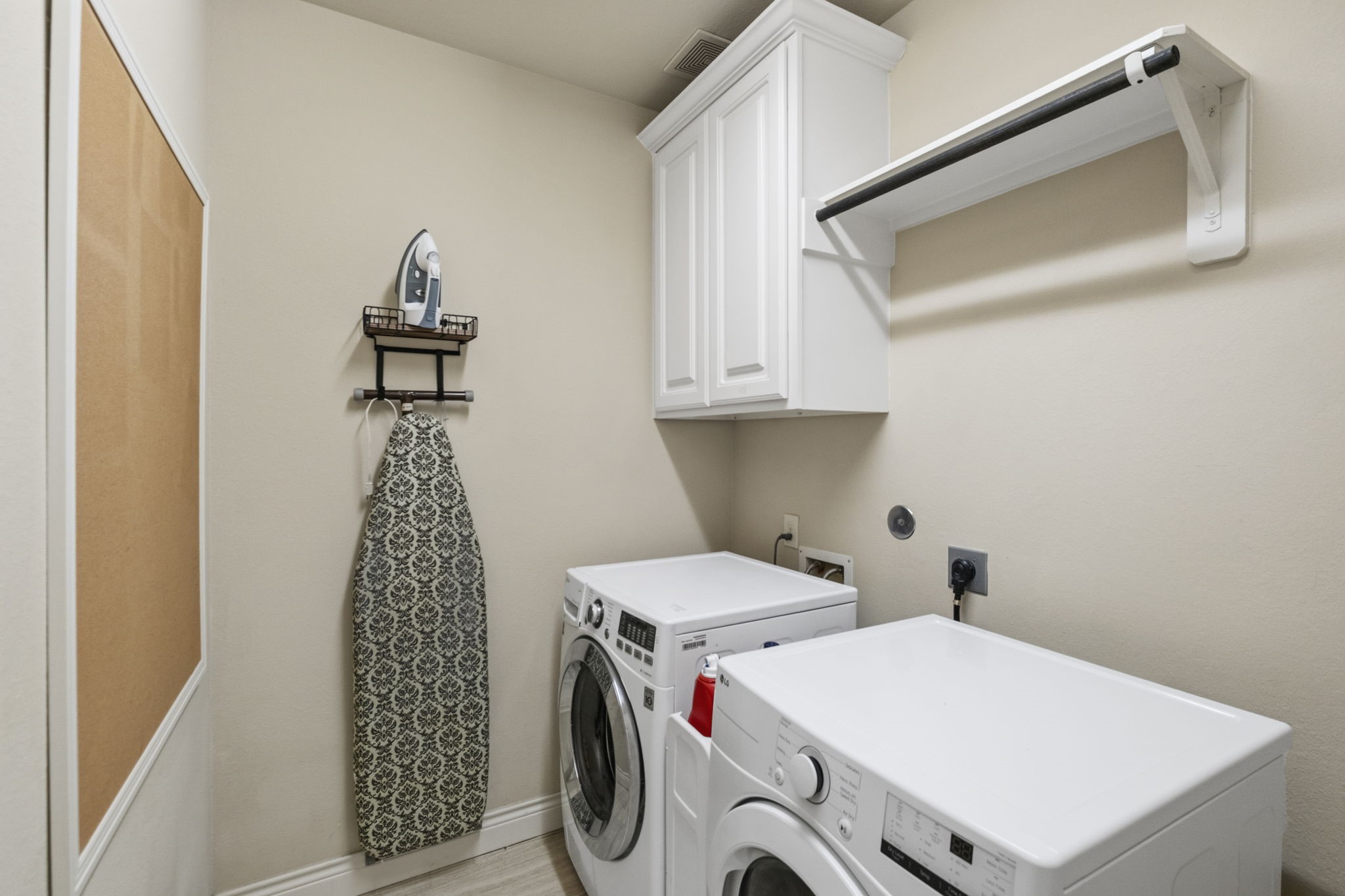 70 Genova Way Lane Property Photo 21