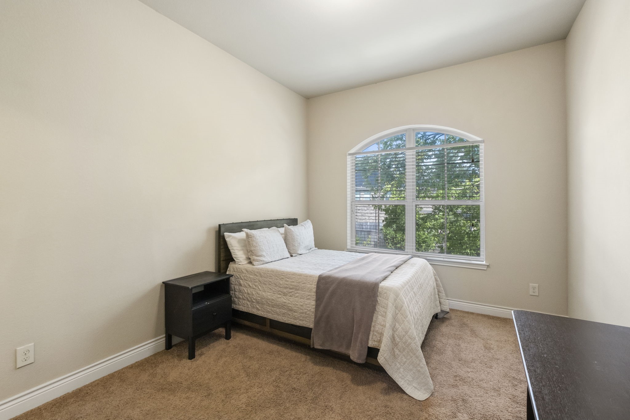 70 Genova Way Lane Property Photo 32
