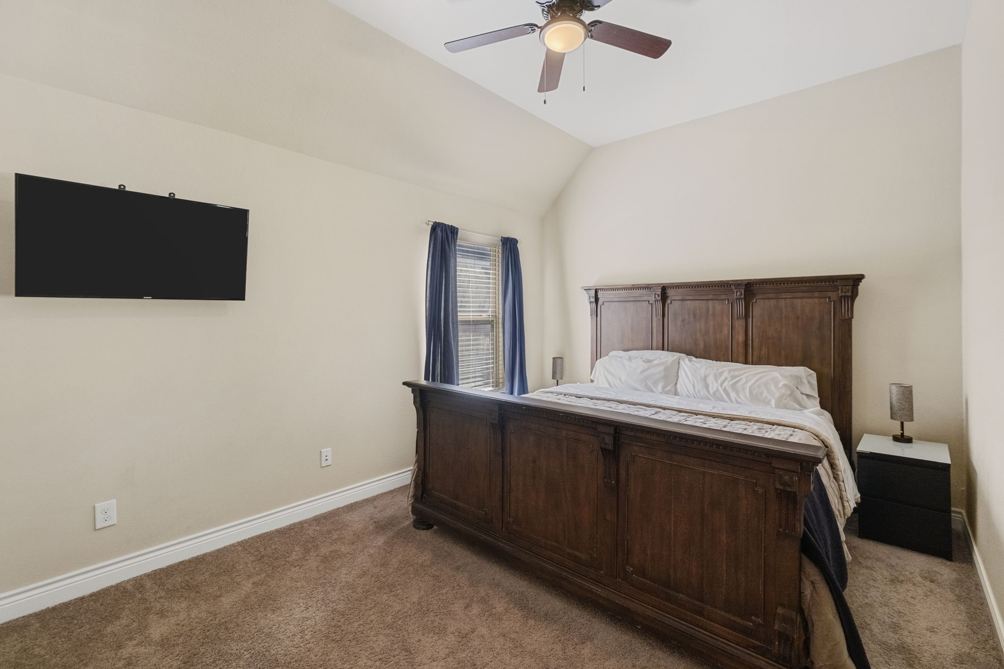 70 Genova Way Lane Property Photo 33