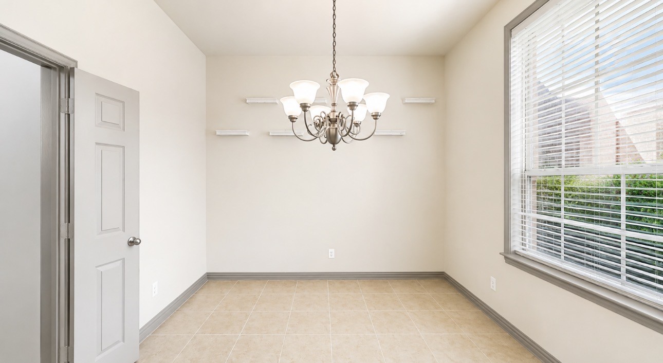 6181 Bridgewater Lane Property Photo 3