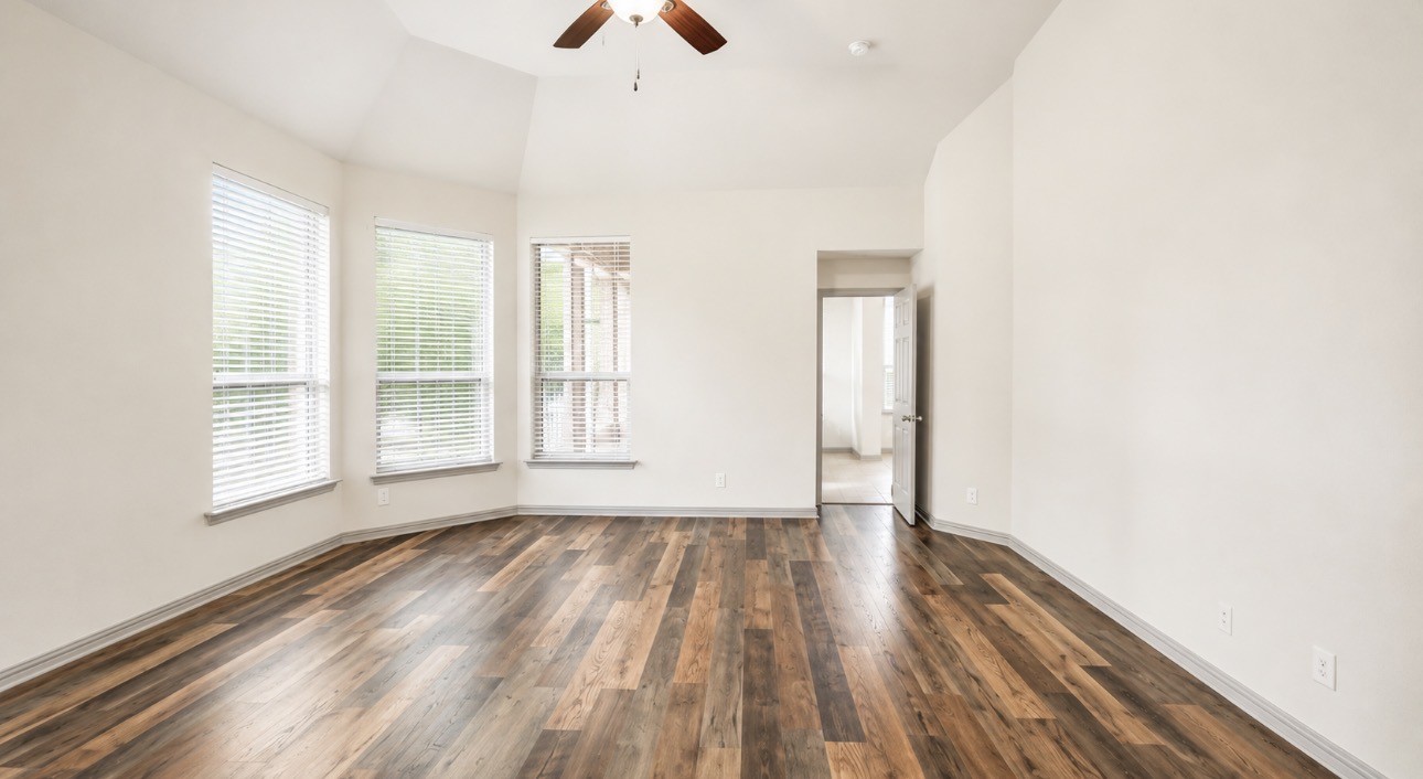 6181 Bridgewater Lane Property Photo 13