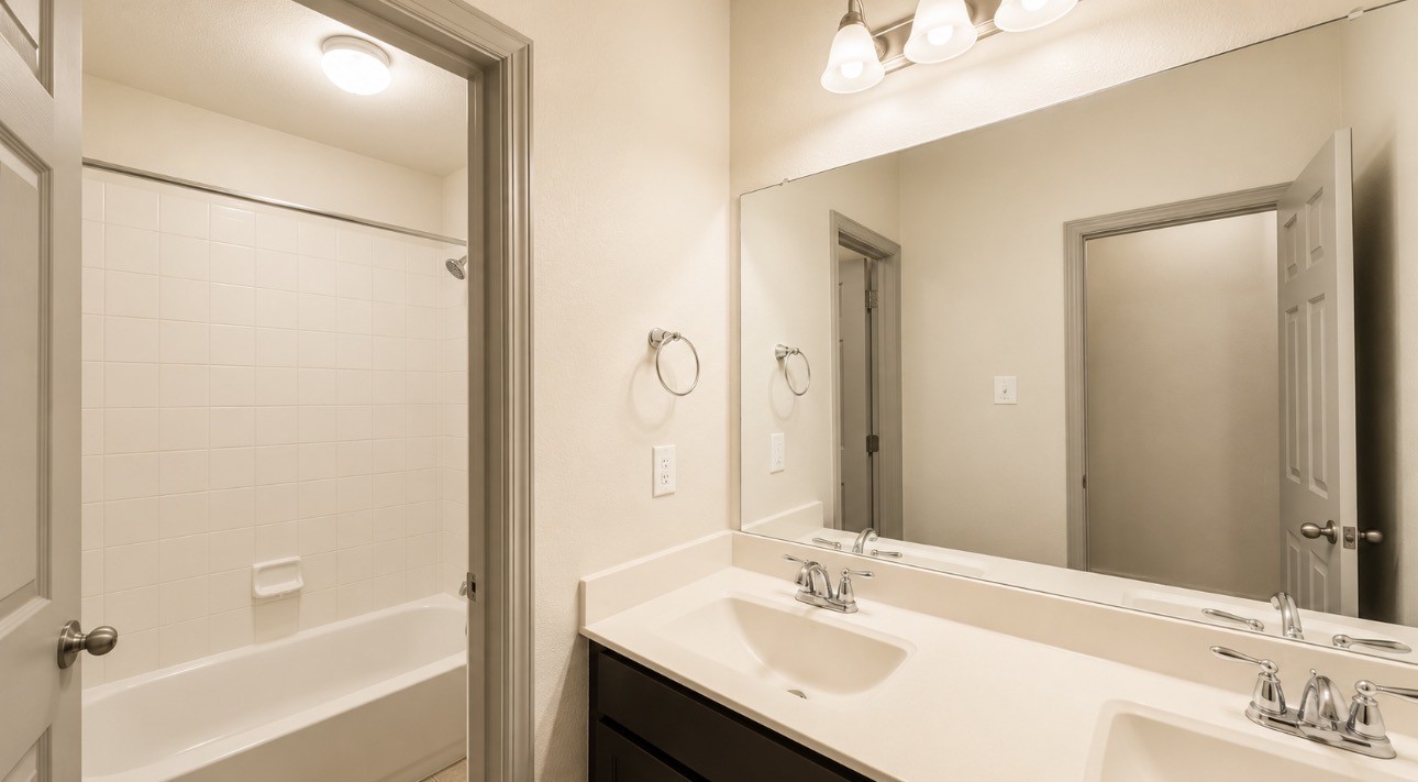 6181 Bridgewater Lane Property Photo 21