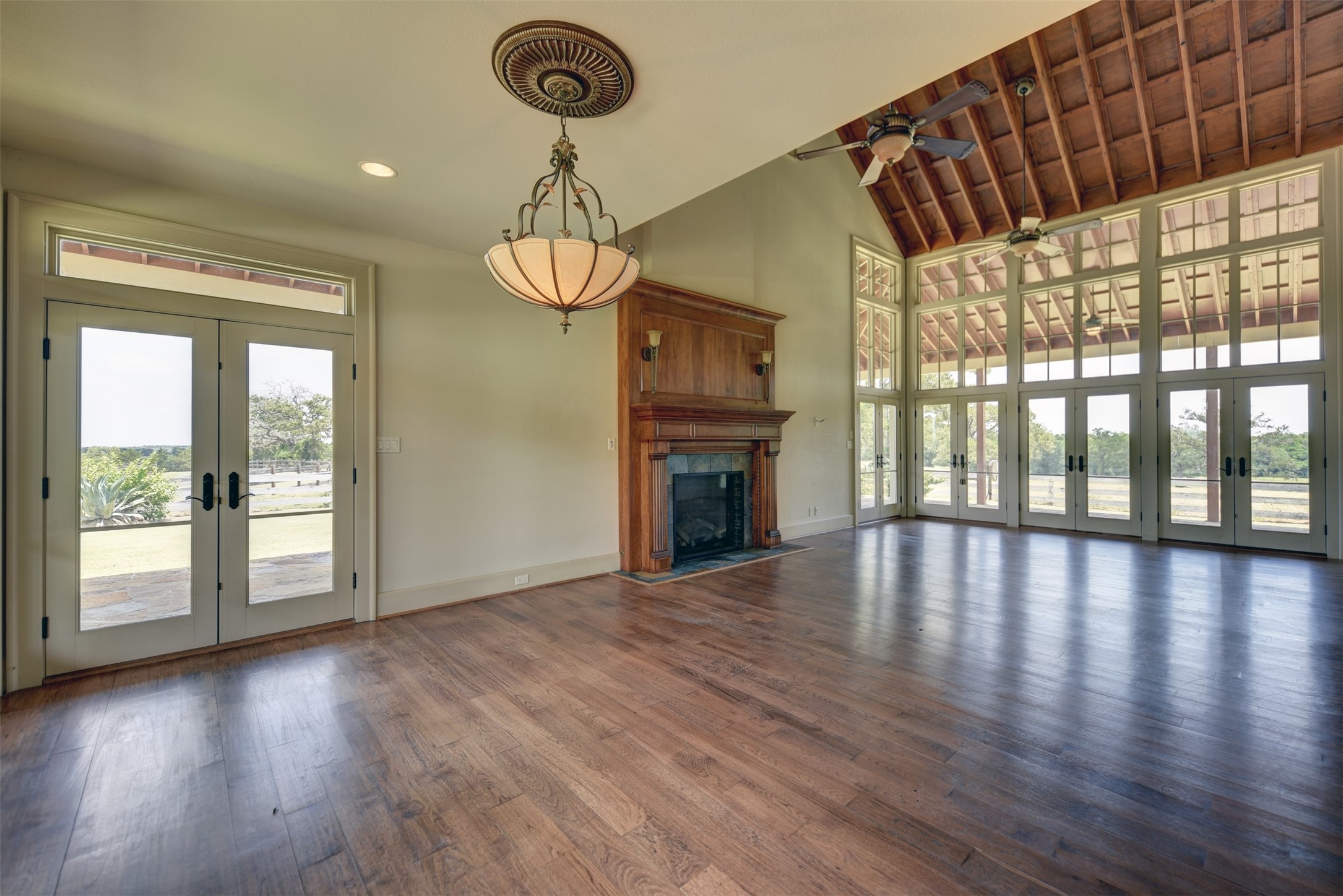 7157 Fm 1697 Property Photo 11