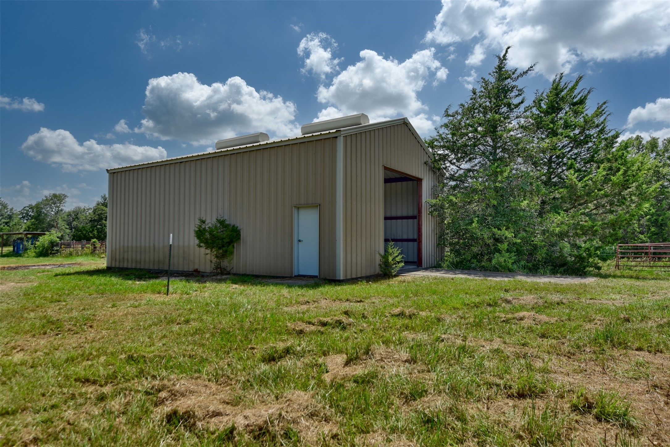 7157 Fm 1697 Property Photo 39