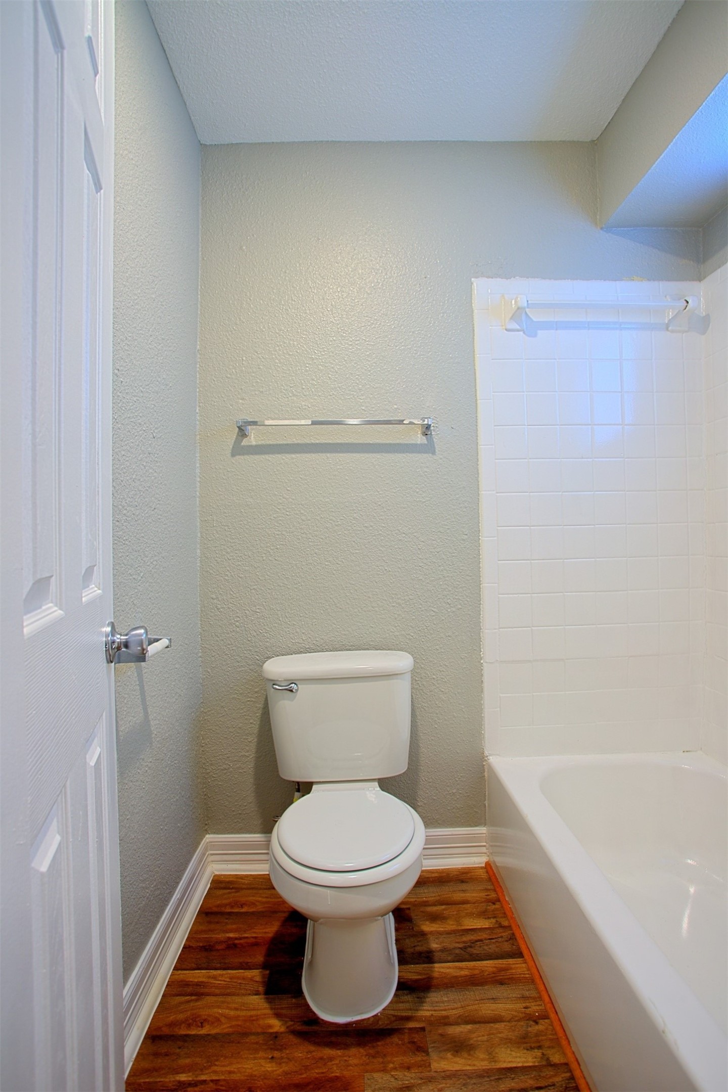 1419 Hawthorne 27 Property Photo 8