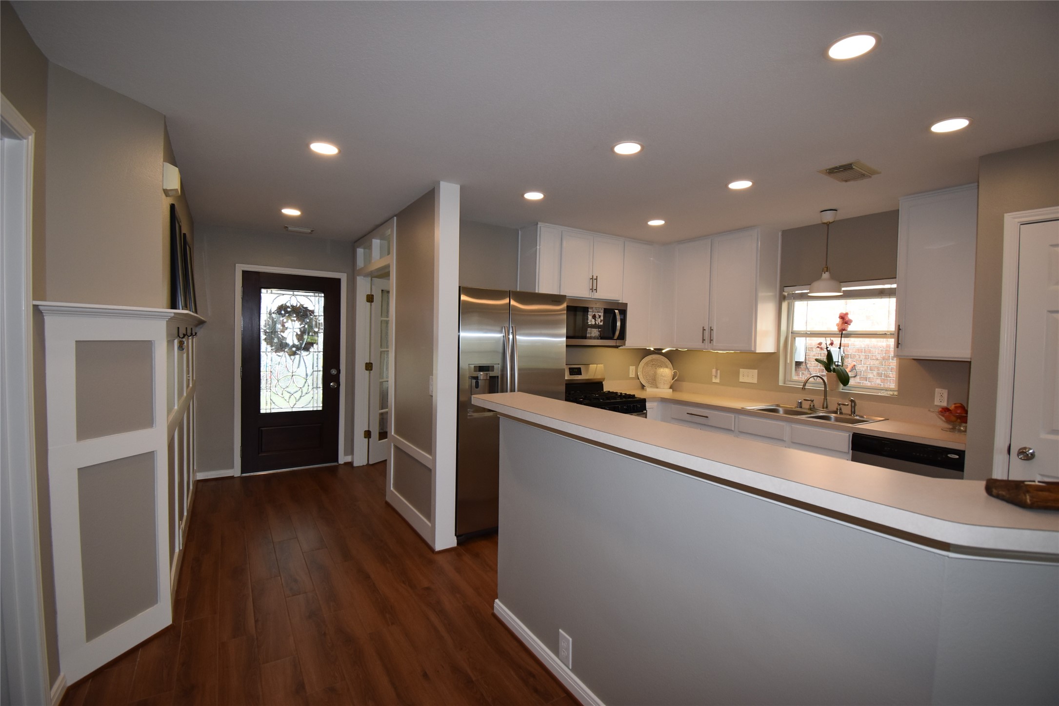17611 Hoover Gardens Drive Property Photo 17