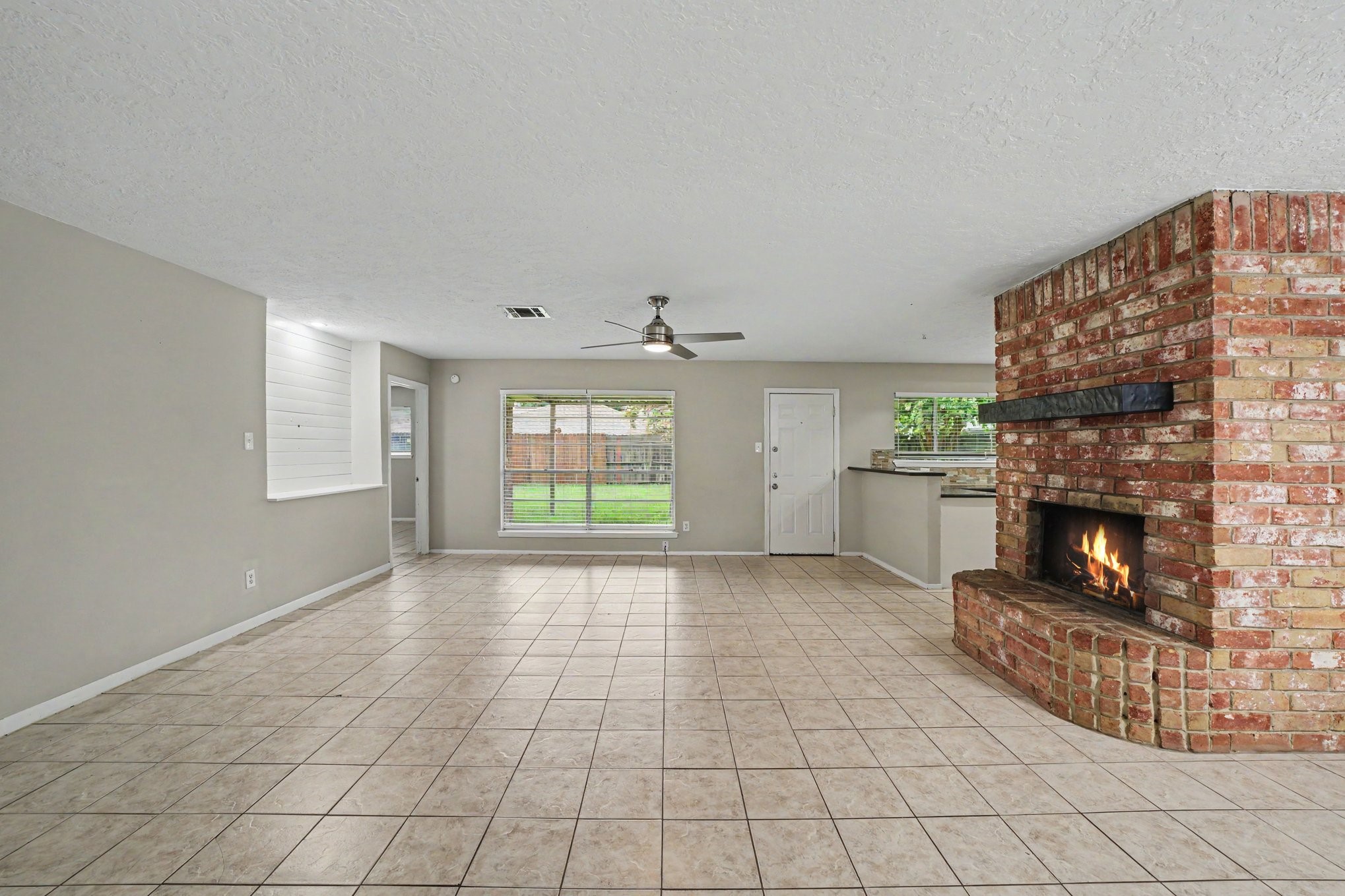 419 Pickford Drive Property Photo 5