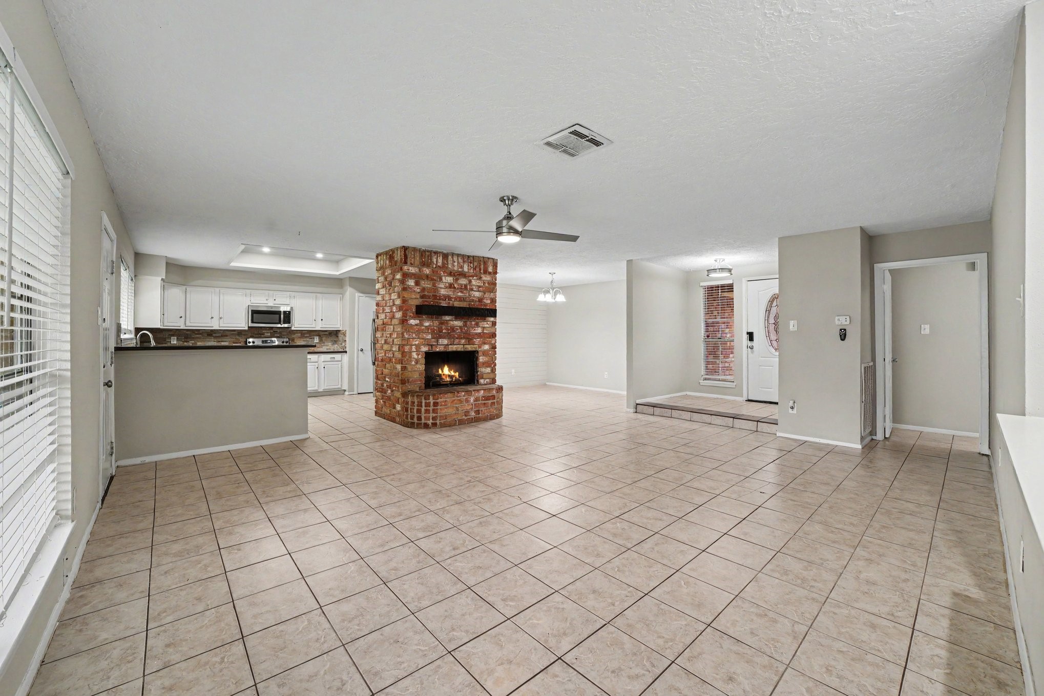 419 Pickford Drive Property Photo 6