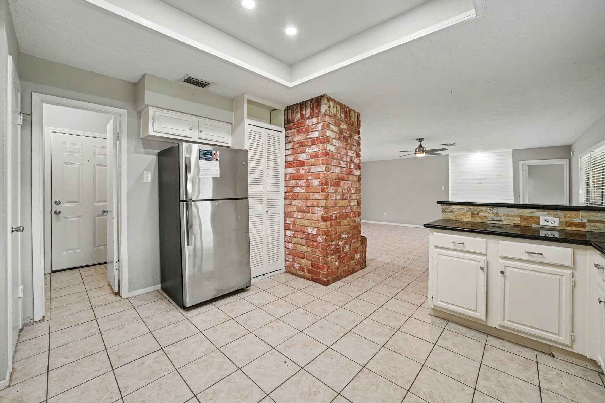 419 Pickford Drive Property Photo 9