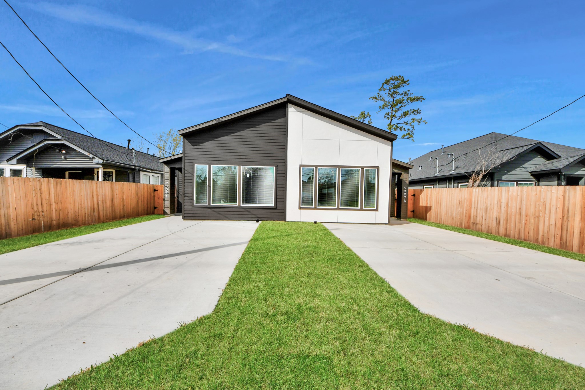 9309 Caddo Street B Property Photo 3