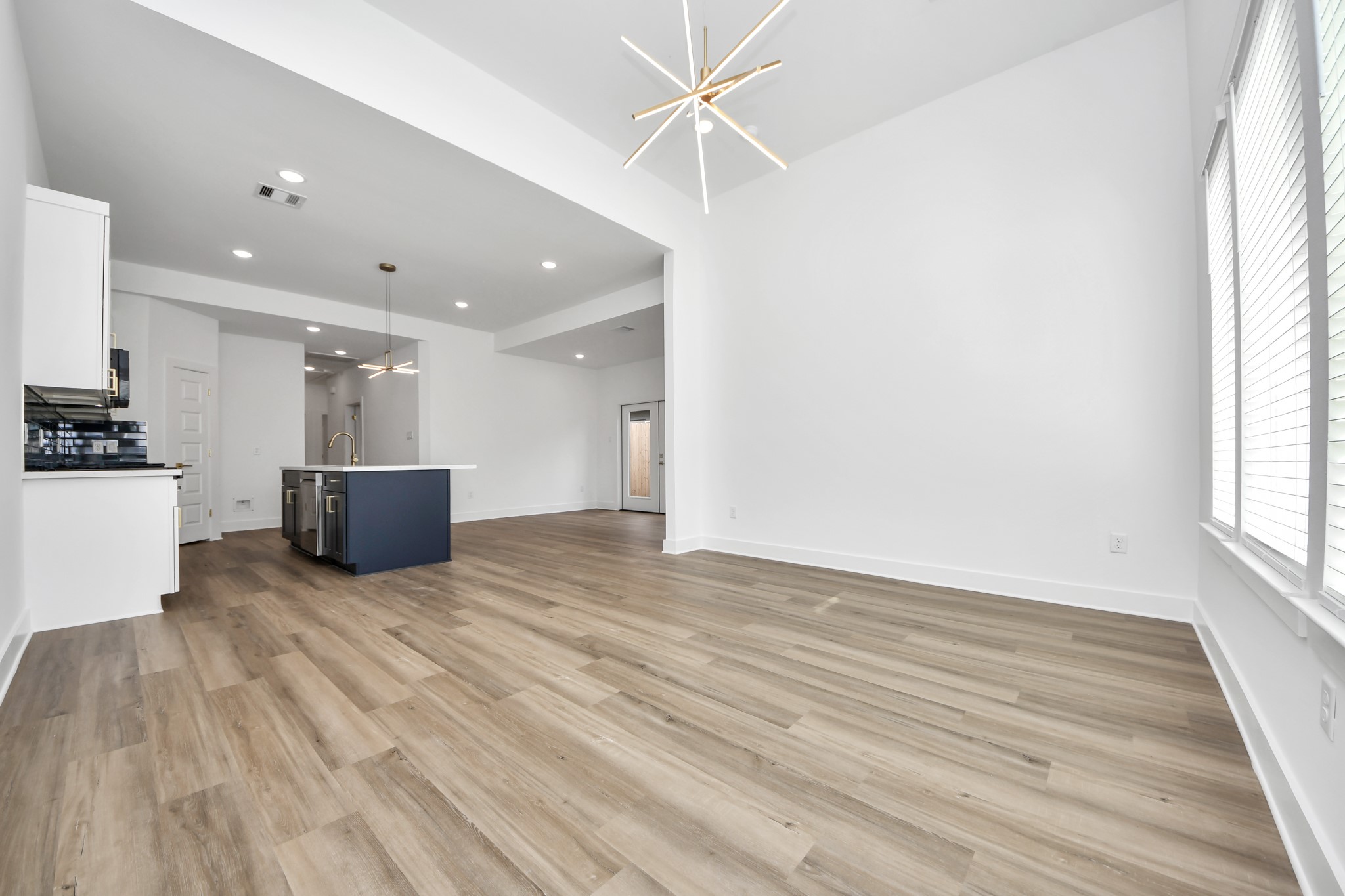 9309 Caddo Street B Property Photo 12