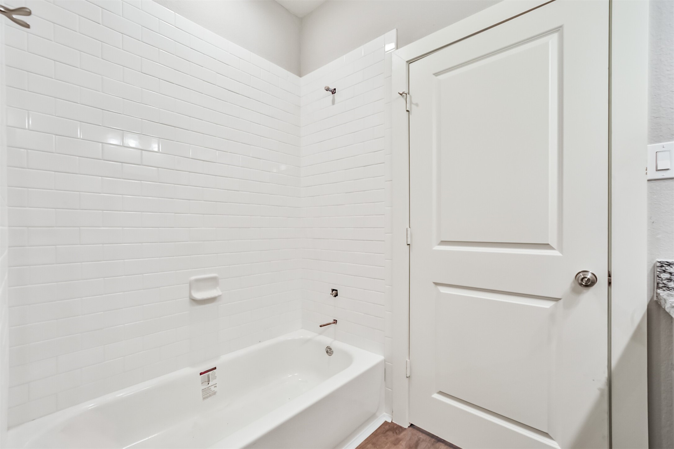 420 Ave B Property Photo 12