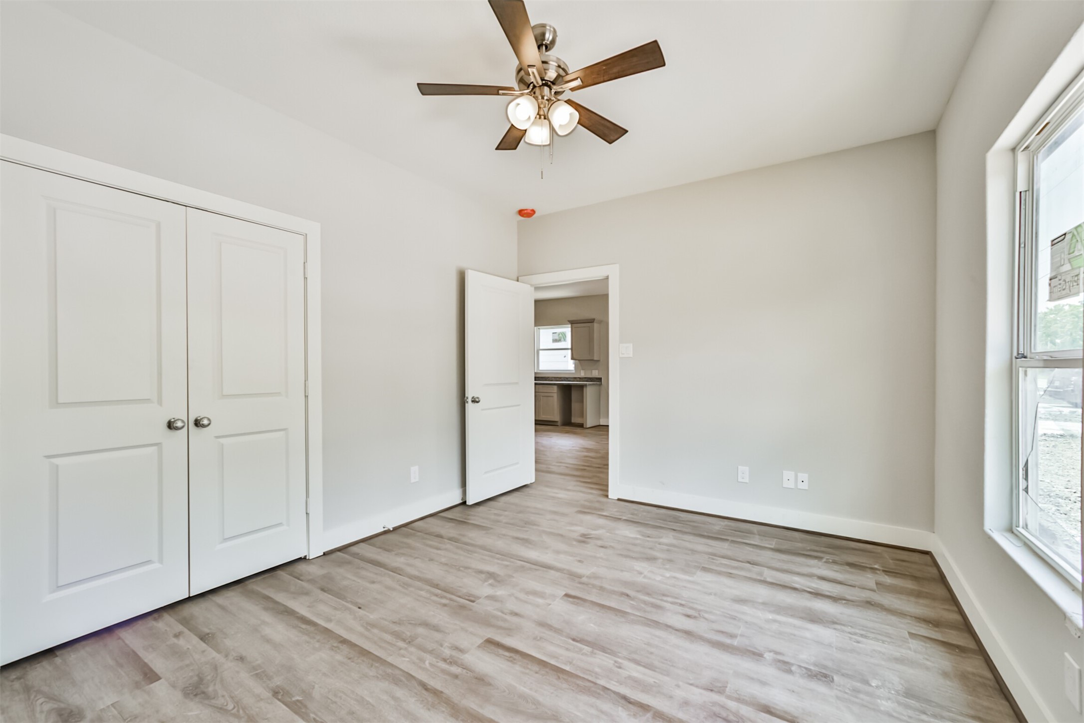 420 Ave B Property Photo 19
