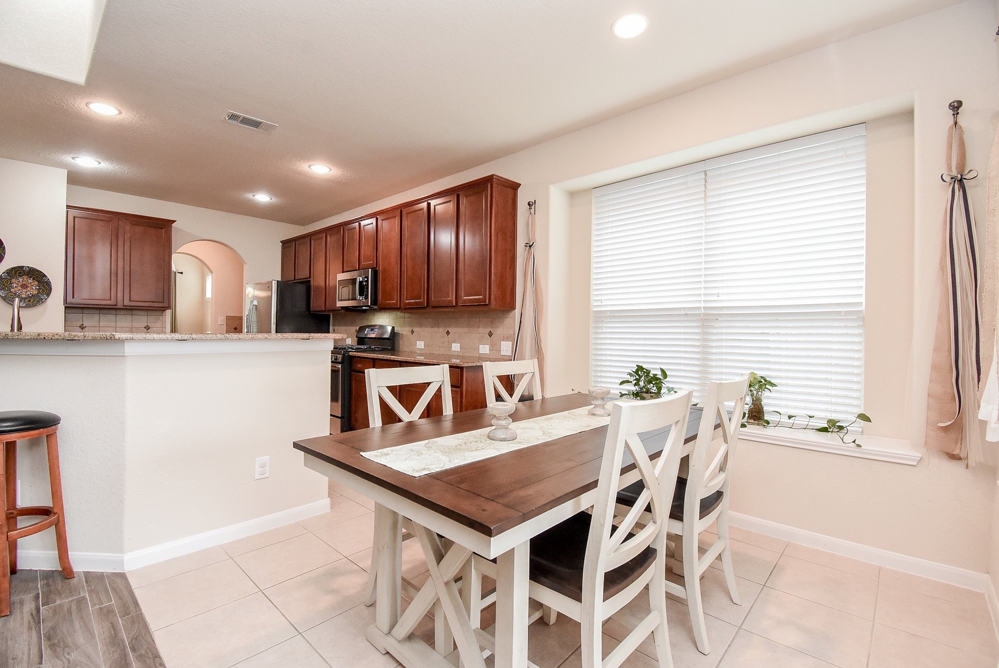 17634 Yorkhill Court Property Photo 8