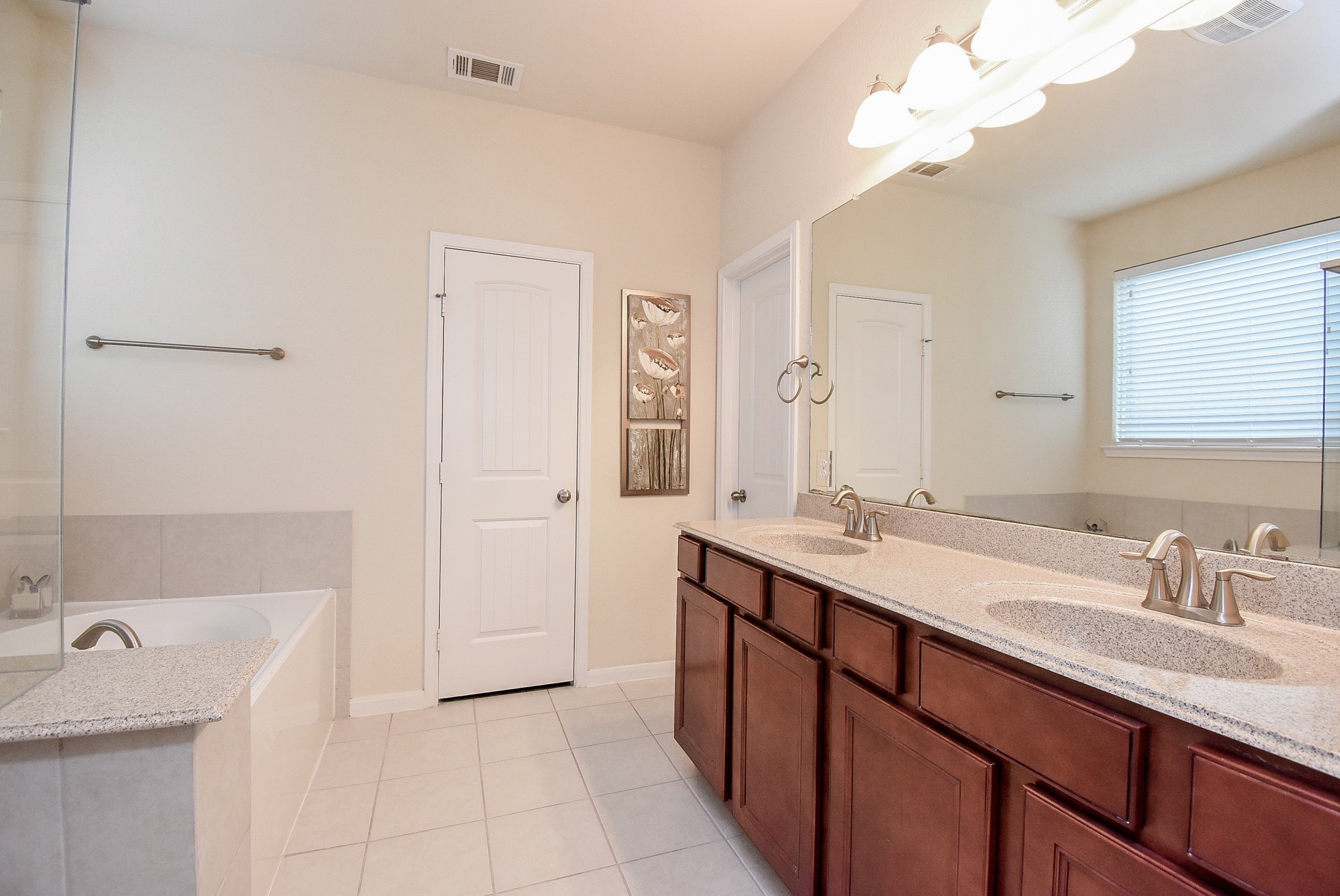 17634 Yorkhill Court Property Photo 17