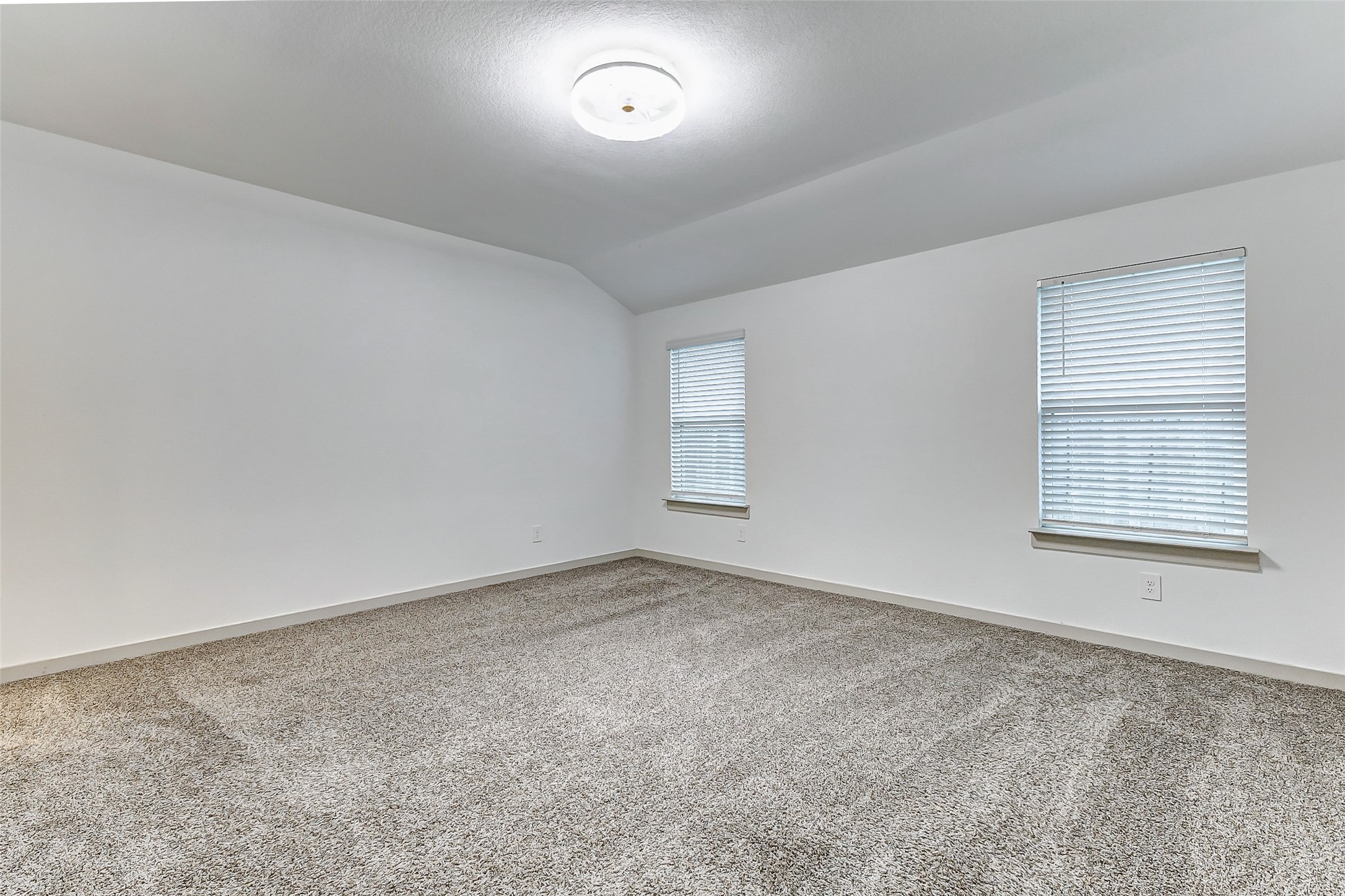 7007 Sunbreeze Lane Property Photo 33