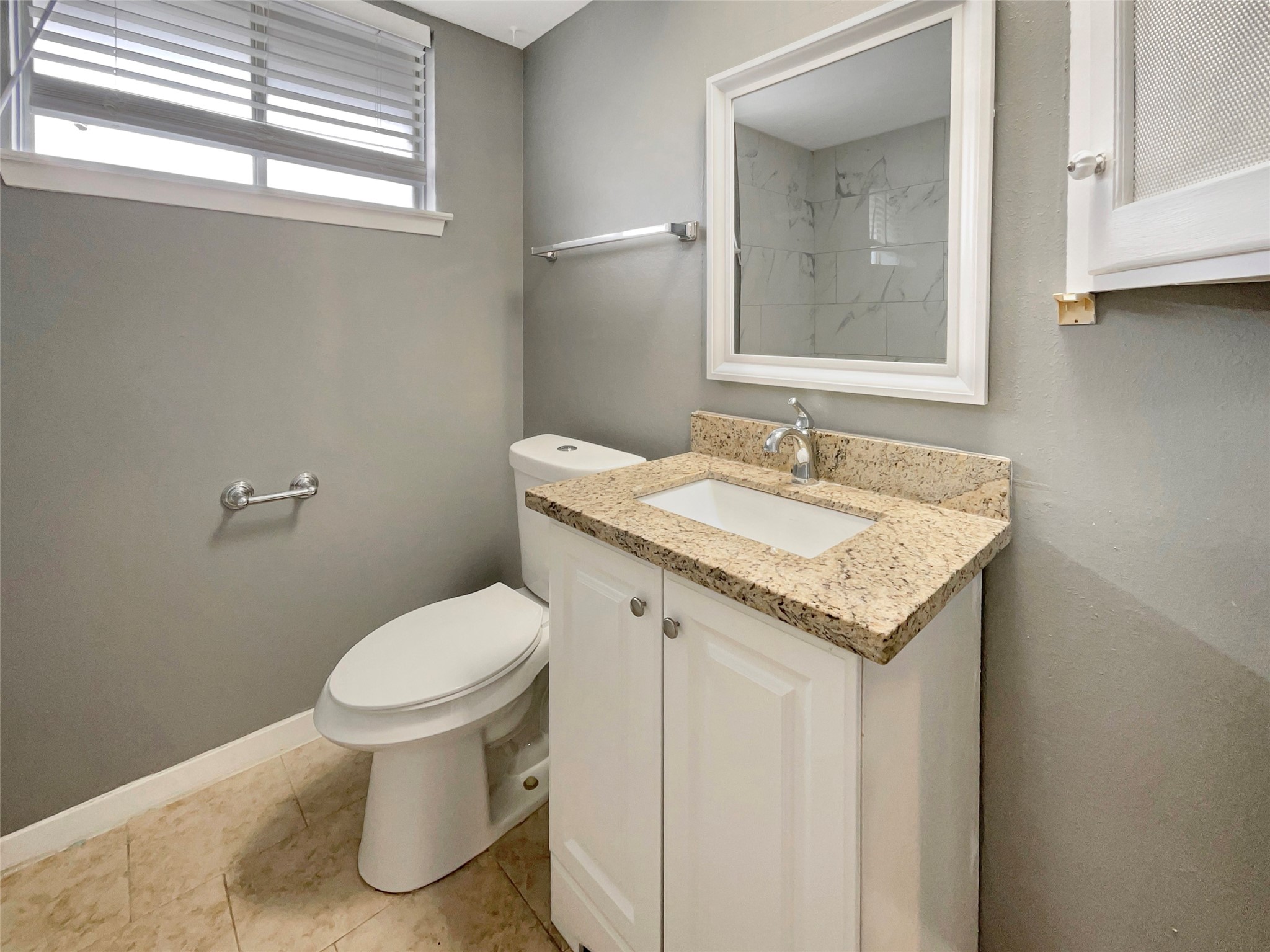 8811 Cottage Gate Lane Property Photo 7