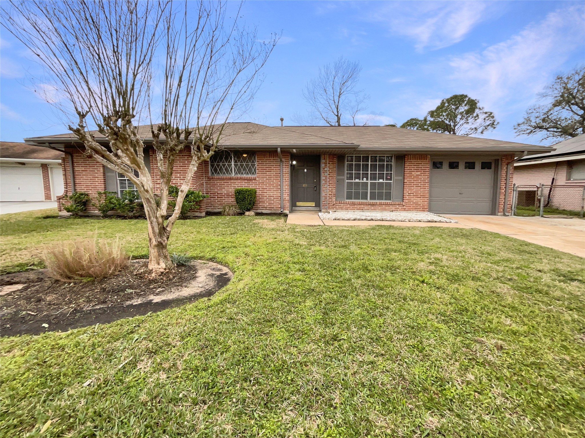 8811 Cottage Gate Lane Property Photo 9