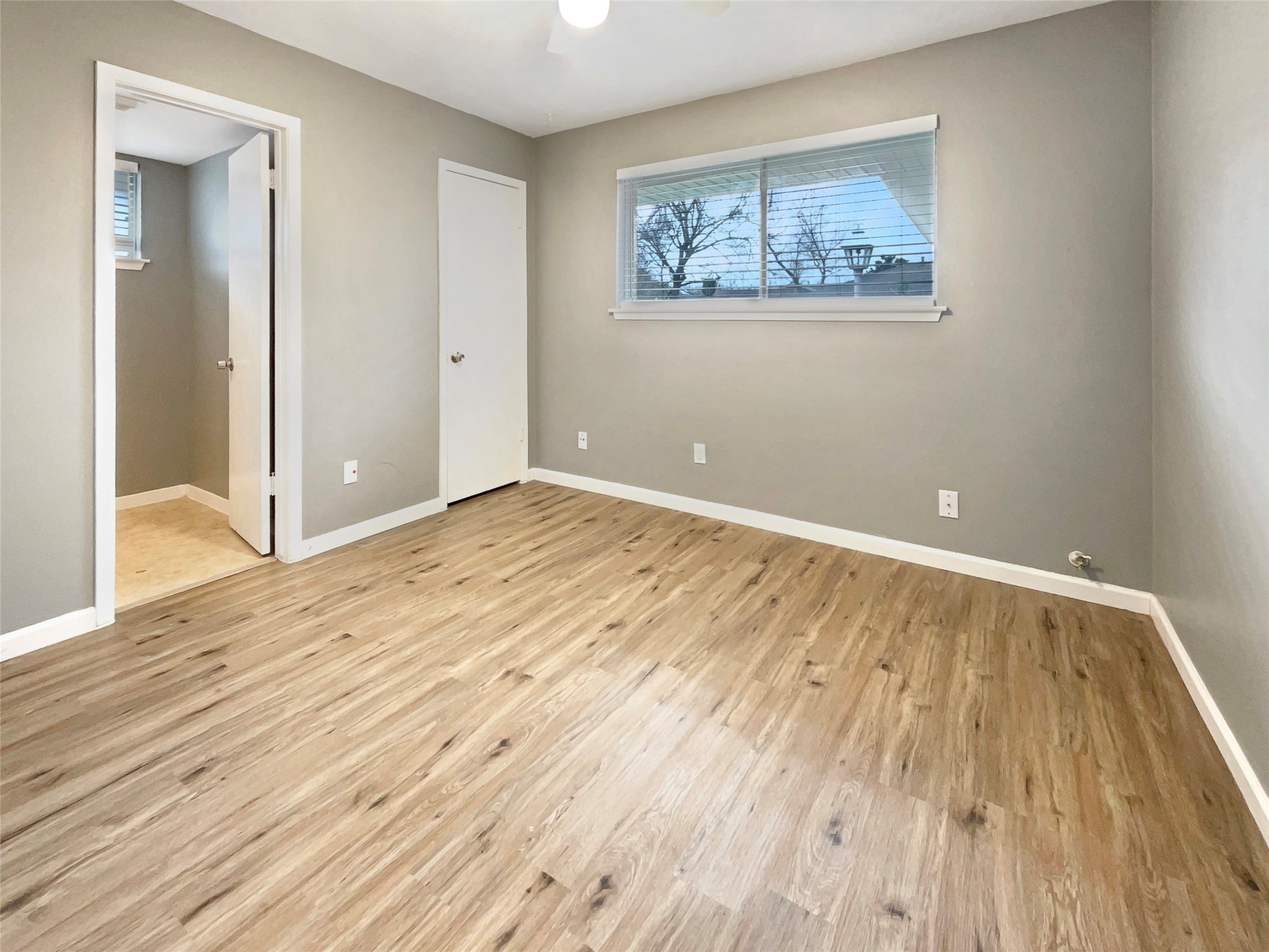 8811 Cottage Gate Lane Property Photo 14