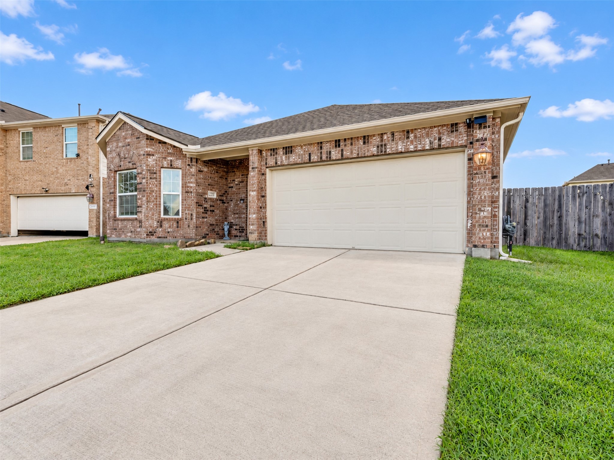 22739 Highland Maple Court Property Photo 4