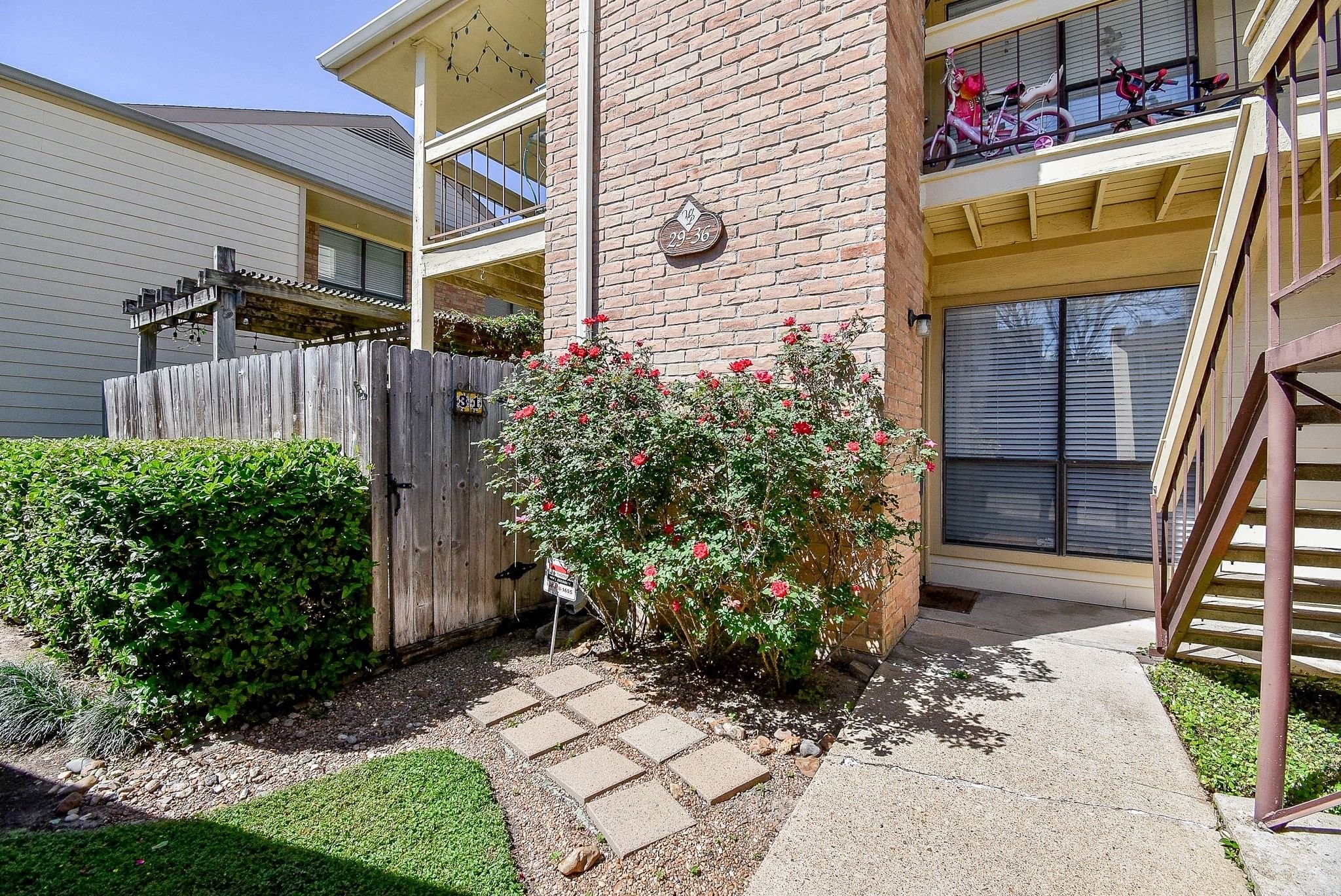 1881 Bering Drive 31 Property Photo 1