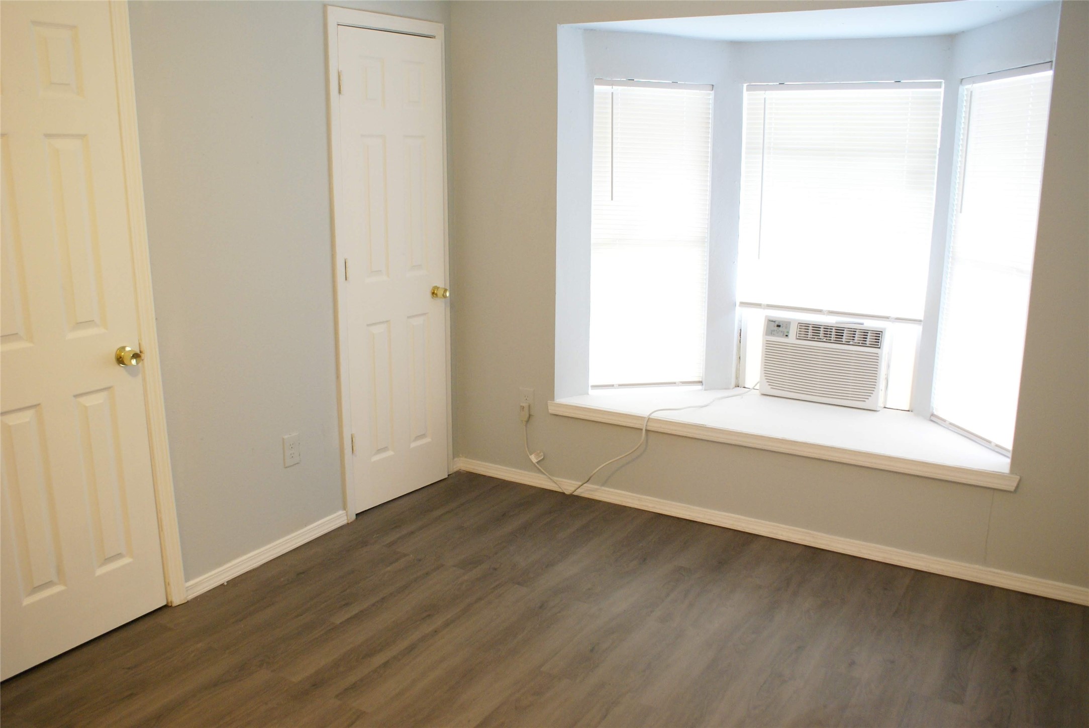 2511 Rosalie Street D Property Photo 5