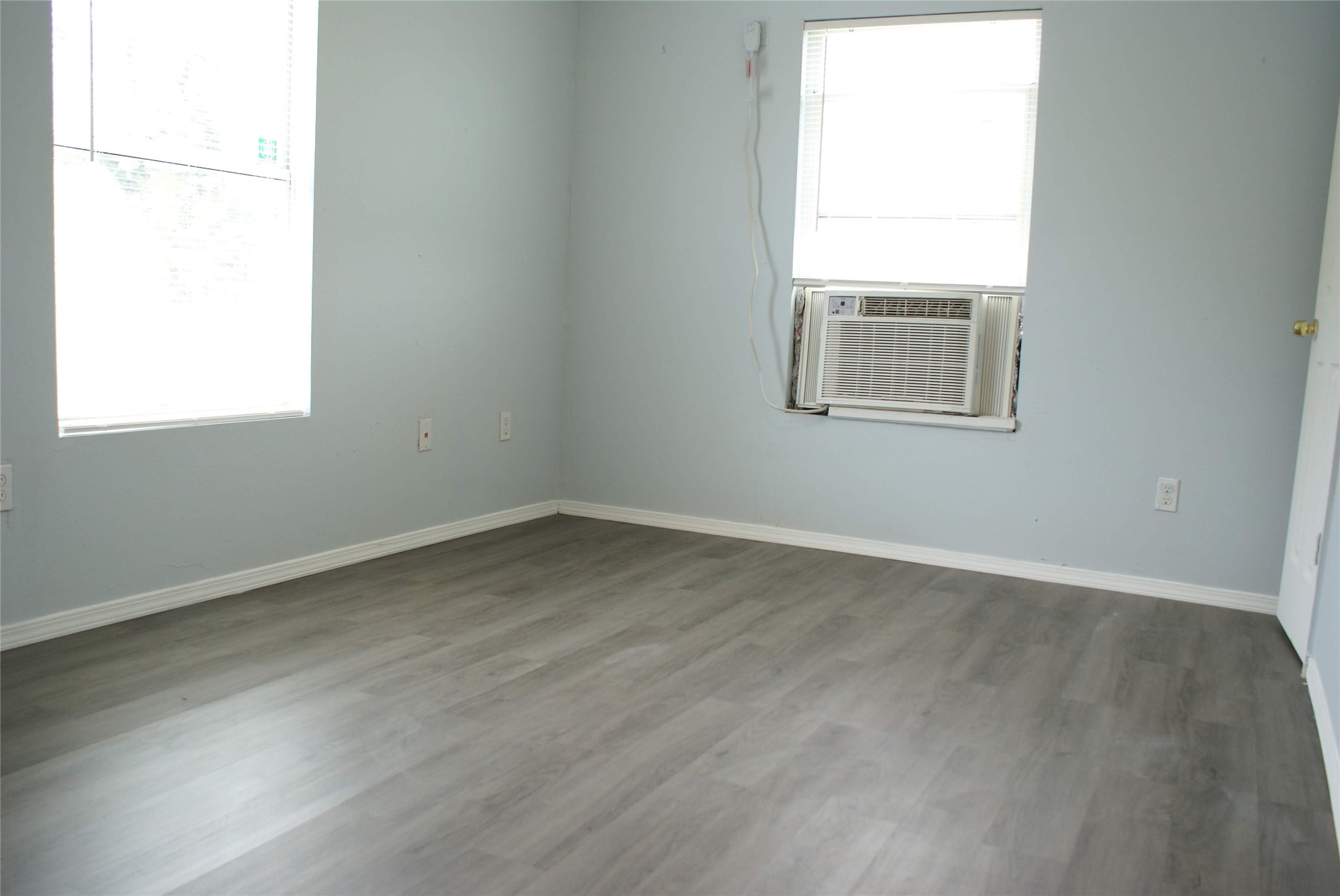 2511 Rosalie Street D Property Photo 6