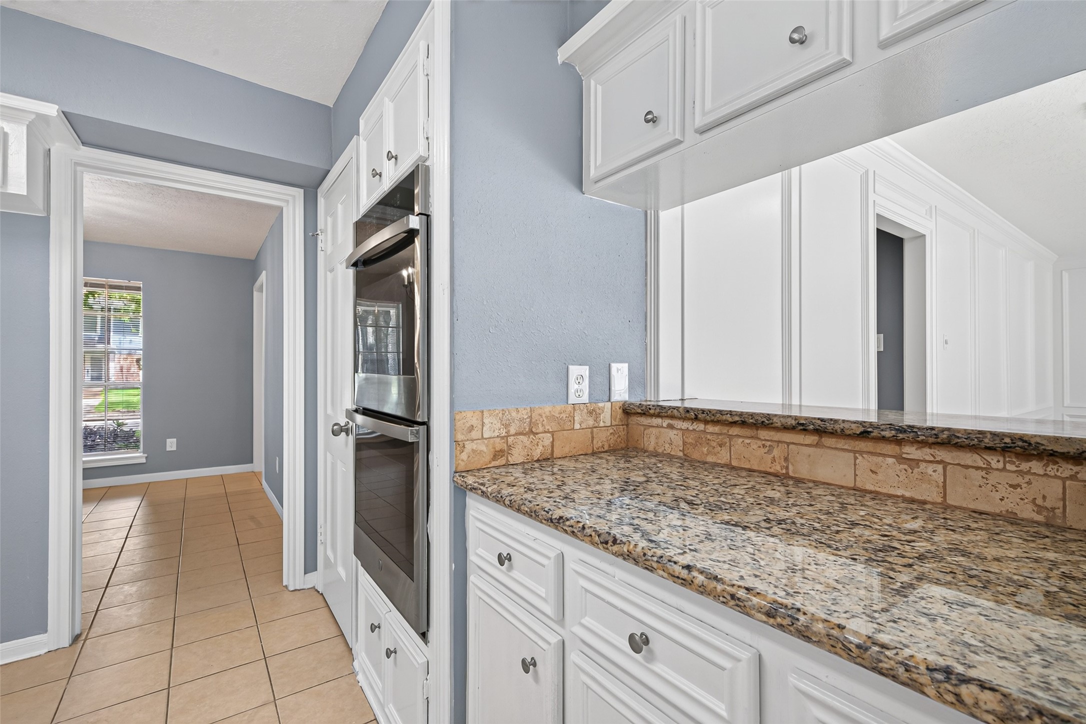 6715 Greenvale Lane Property Photo 15