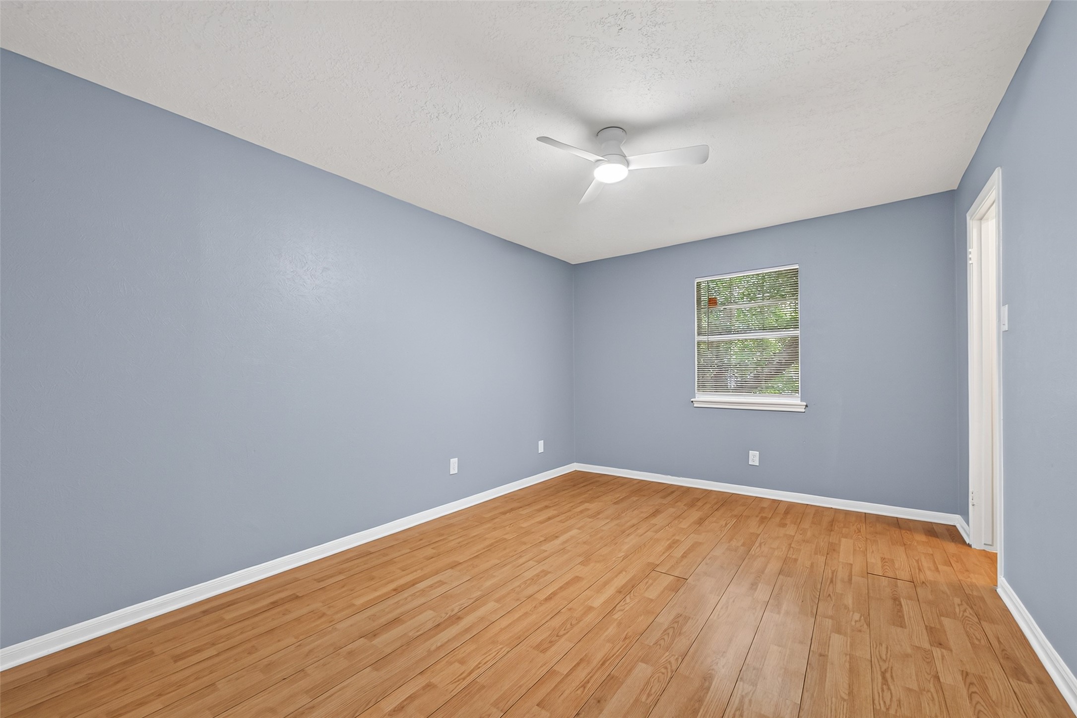 6715 Greenvale Lane Property Photo 37
