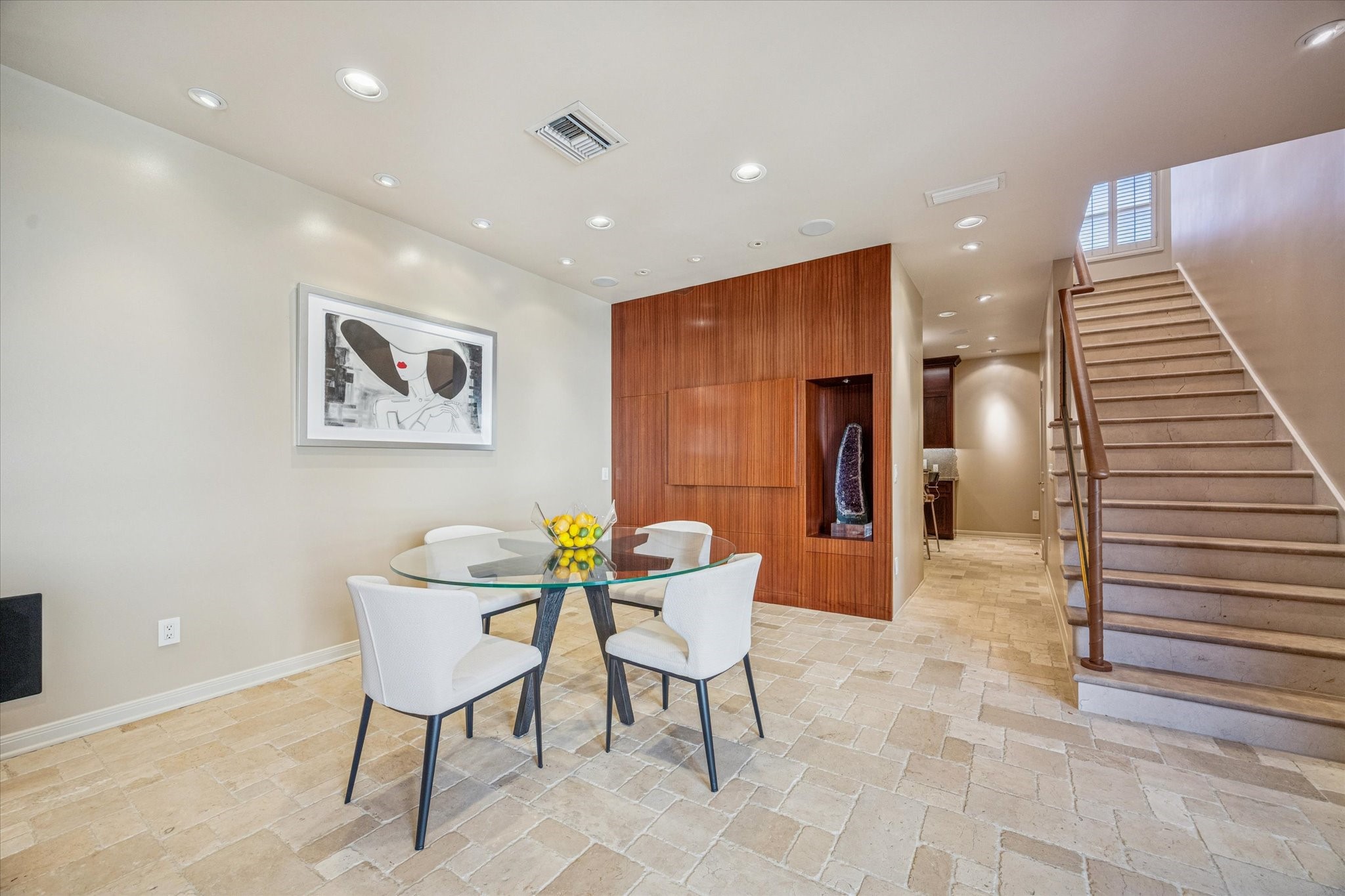 2102 Canongate Drive Property Photo 22