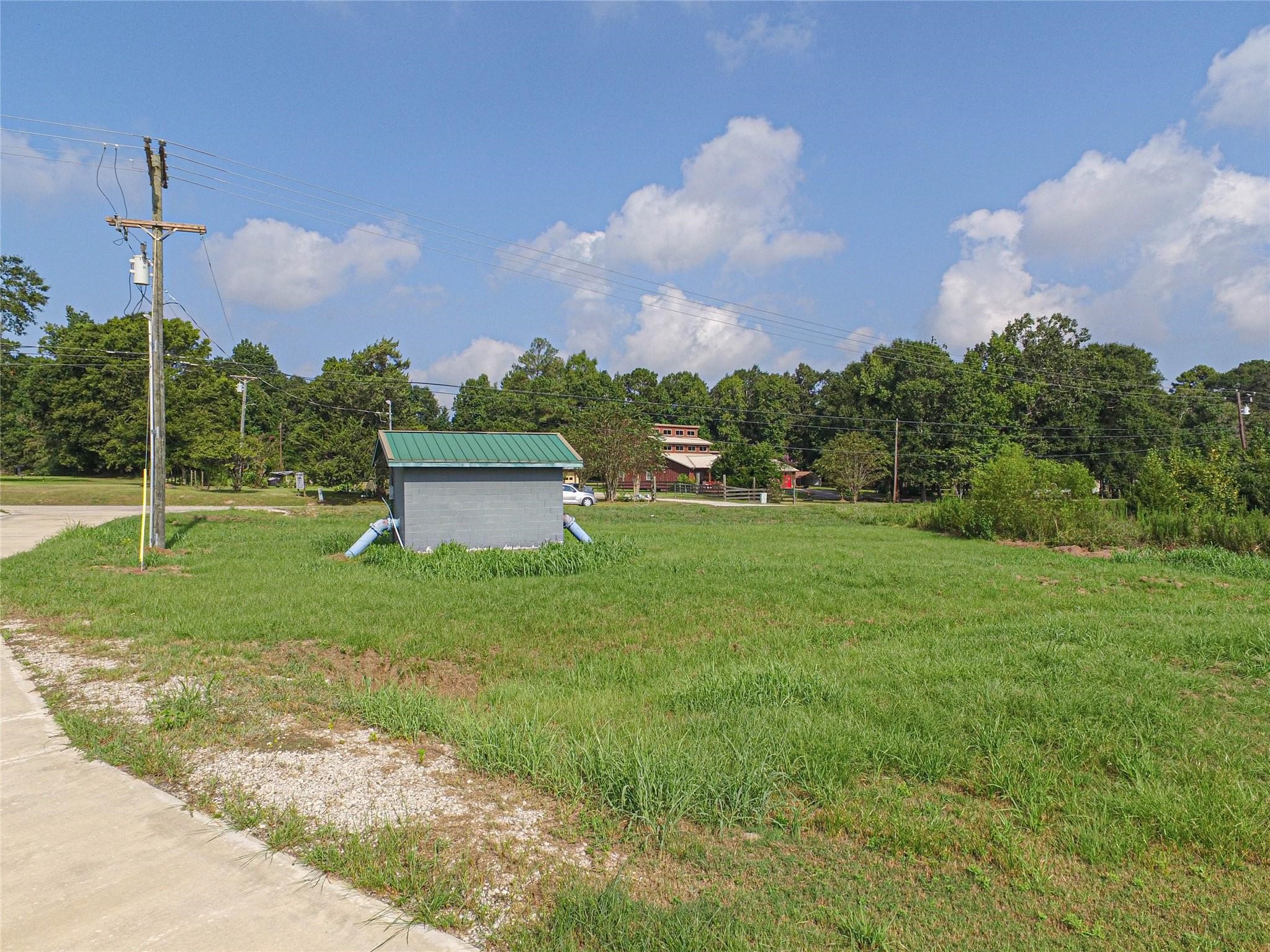 617 Fm-350 Property Photo 3