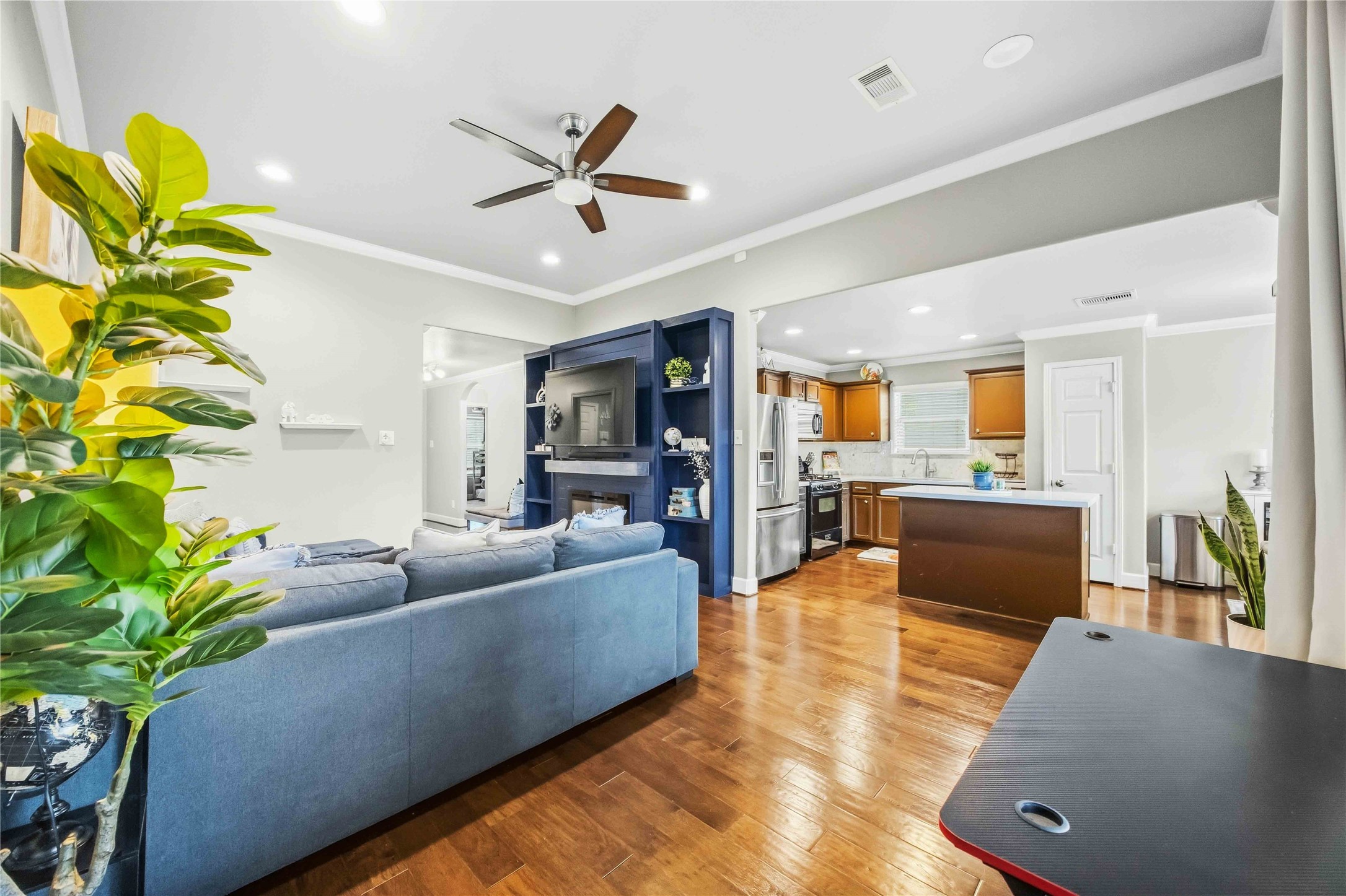 9903 Garnet Springs Drive Property Photo 13