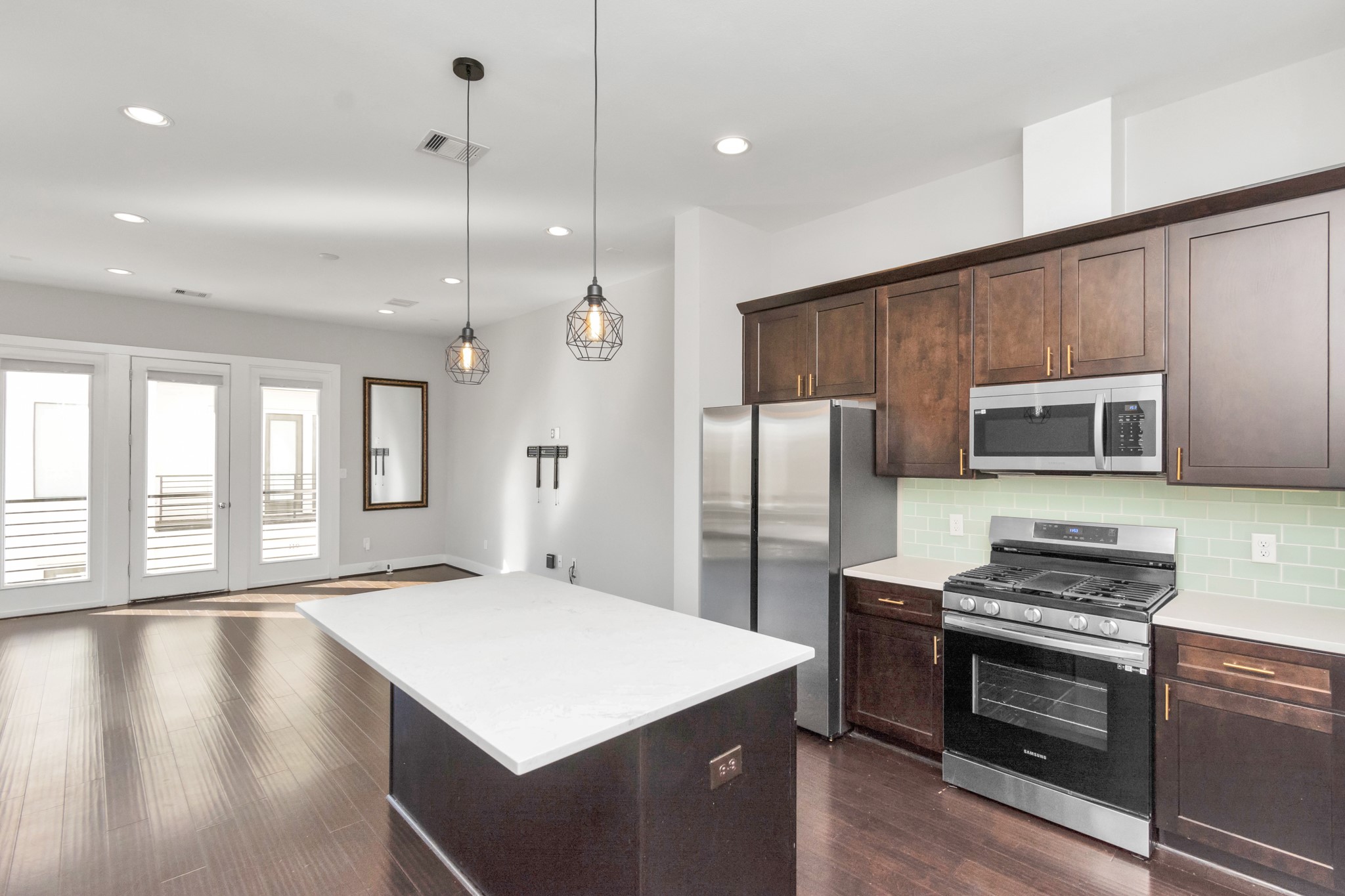 151 N Ennis Street Property Photo 18