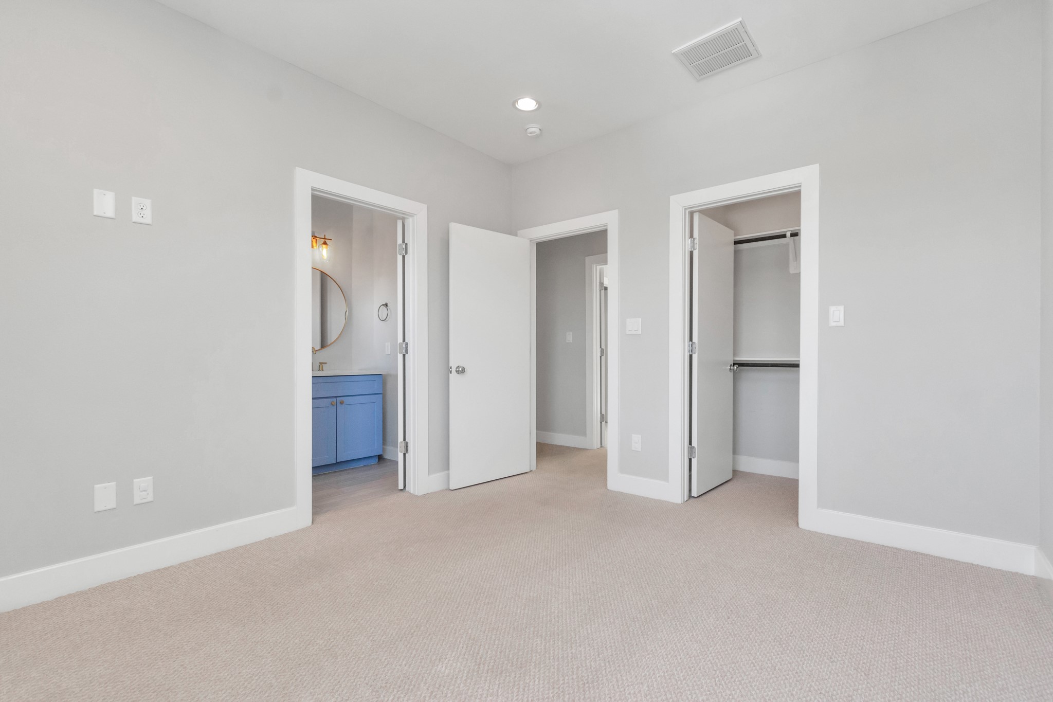 151 N Ennis Street Property Photo 26