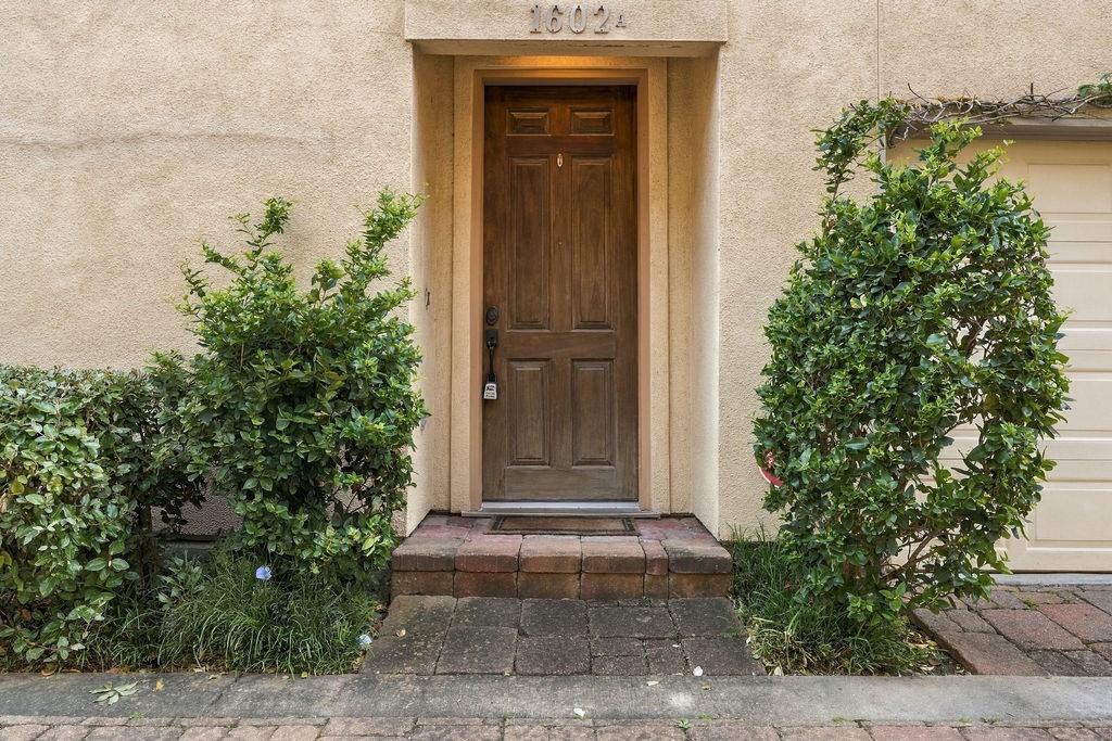 1602 A Colorado Street A Property Photo 7