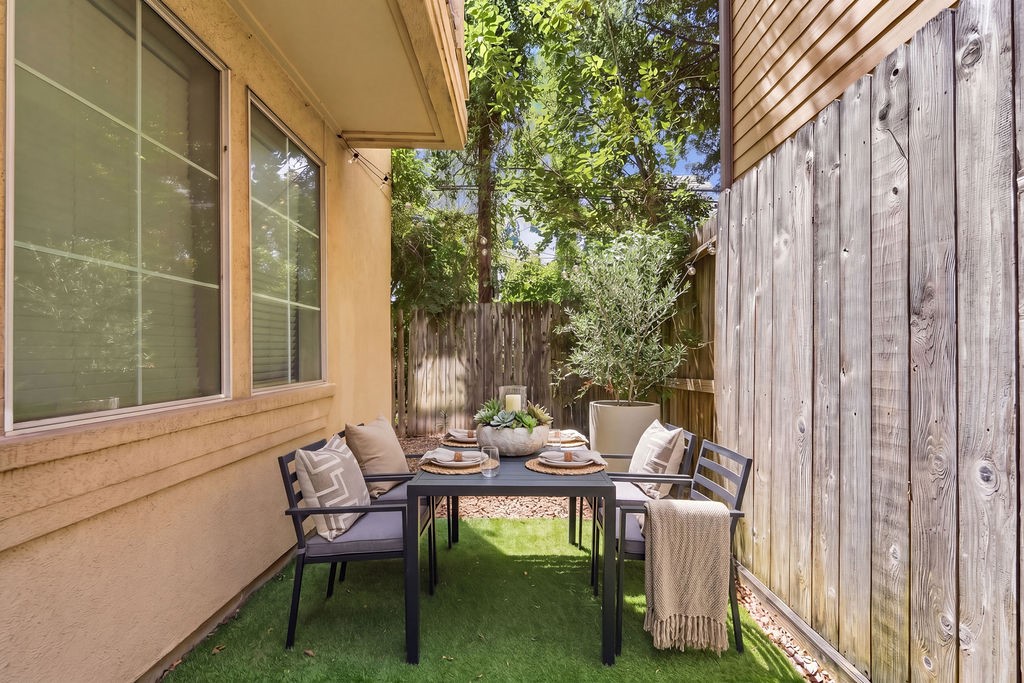 1602 A Colorado Street A Property Photo 32