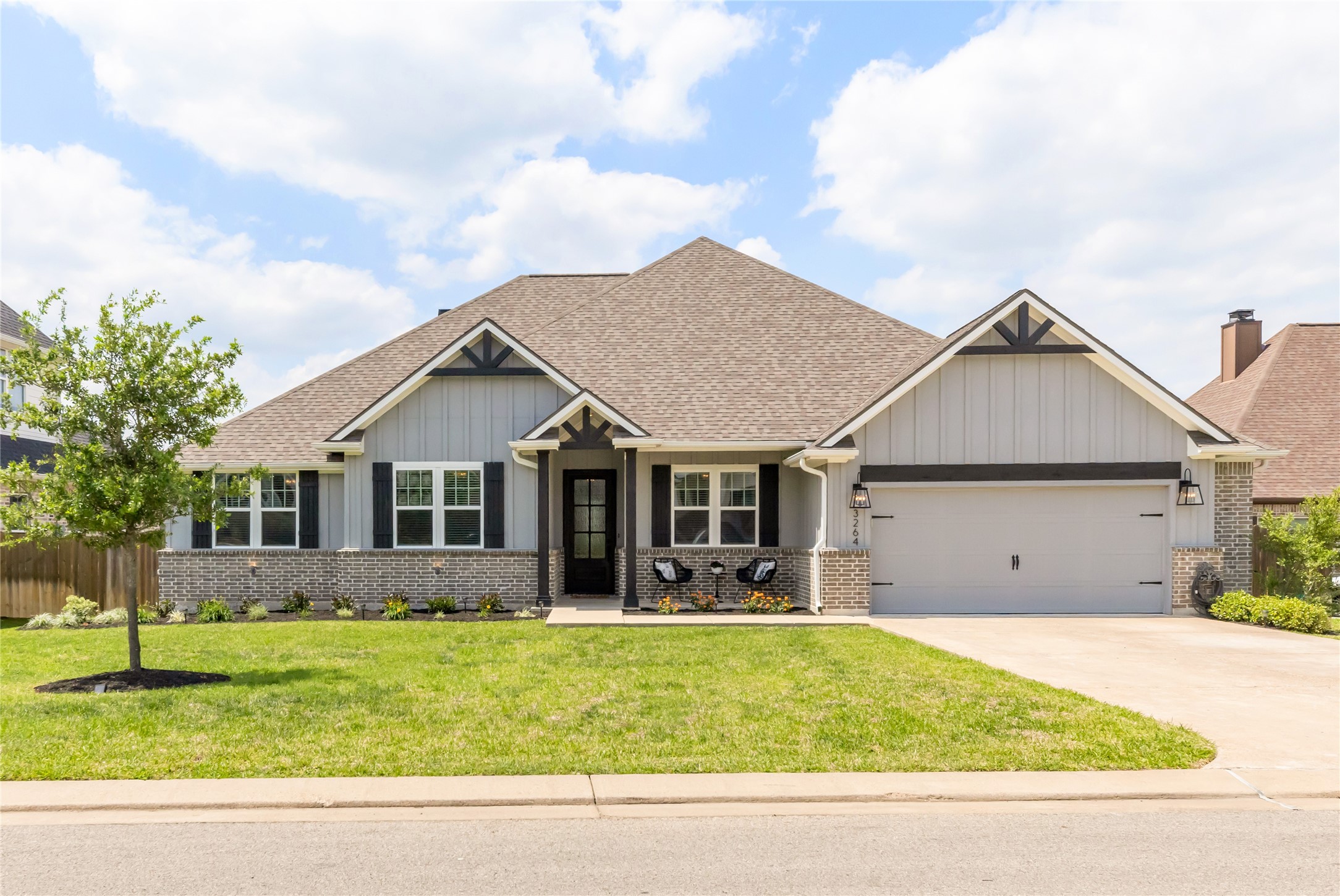 3264 Rose Hill Lane Property Photo